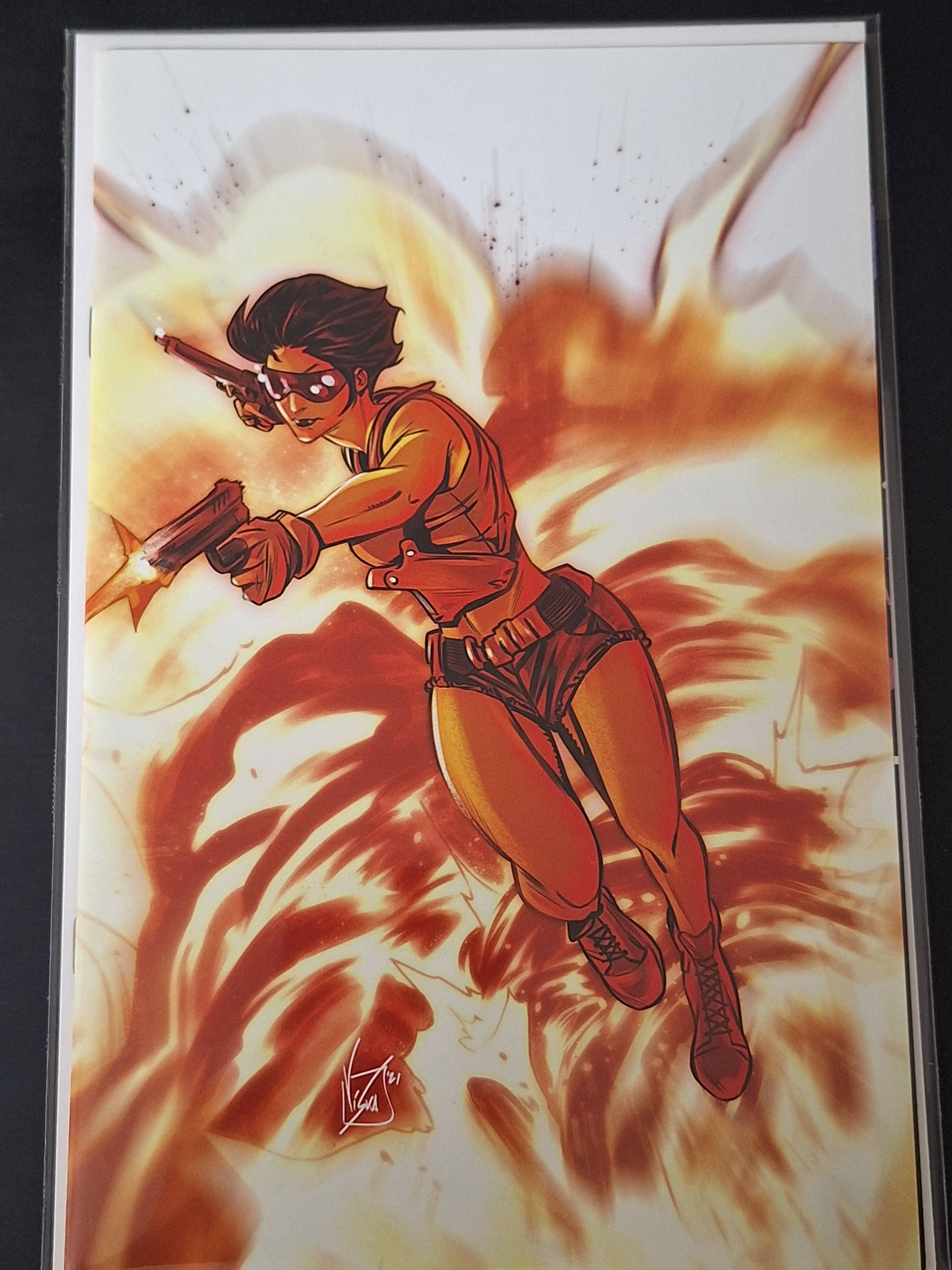 Jennifer Blood 7 Dynamite Comics 1:7 Virgin Variant