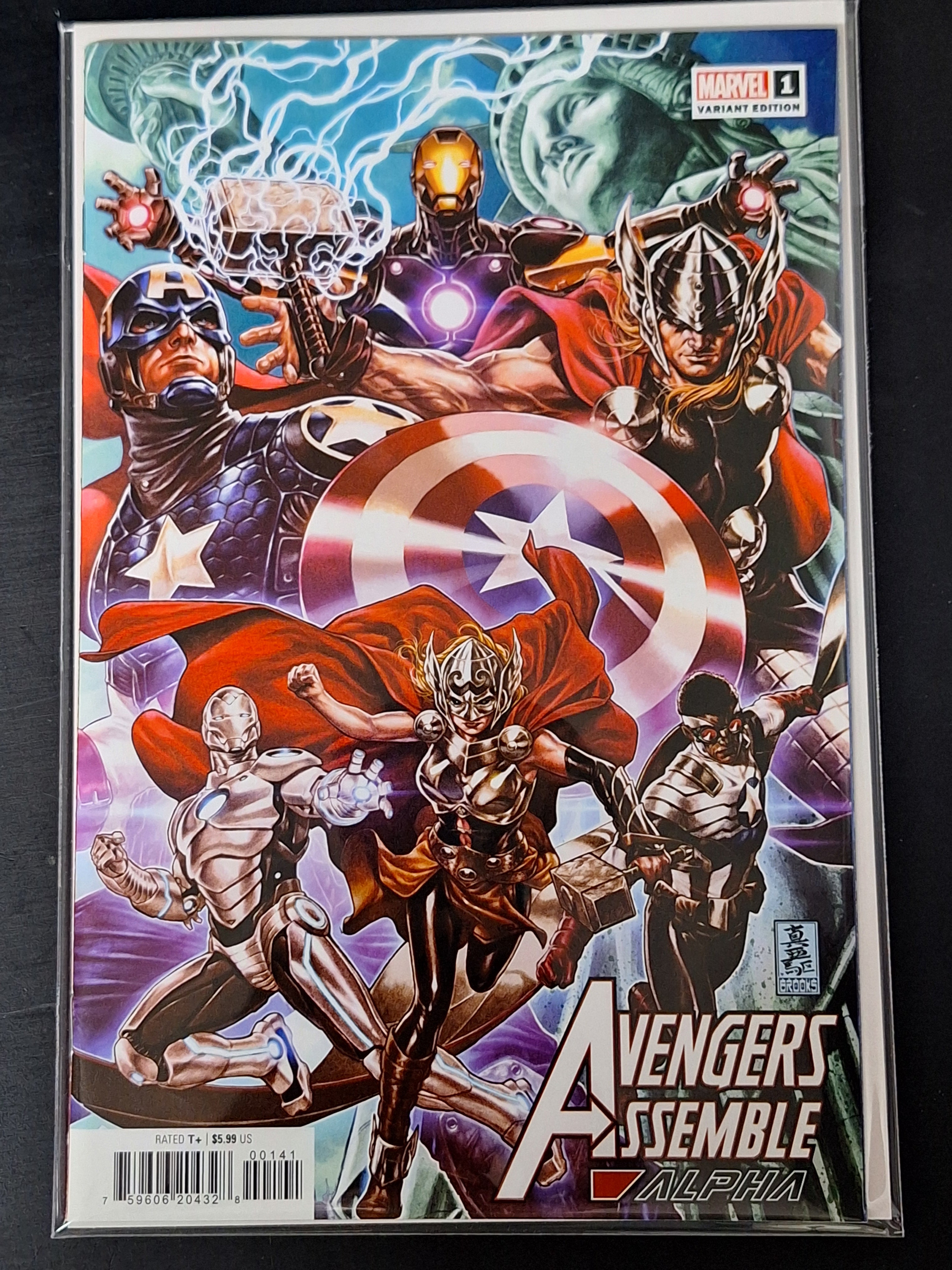 Avengers Assemble Alpha 1 Marvel 2022 Mark Brooks 1:50 Hidden Gem Variant