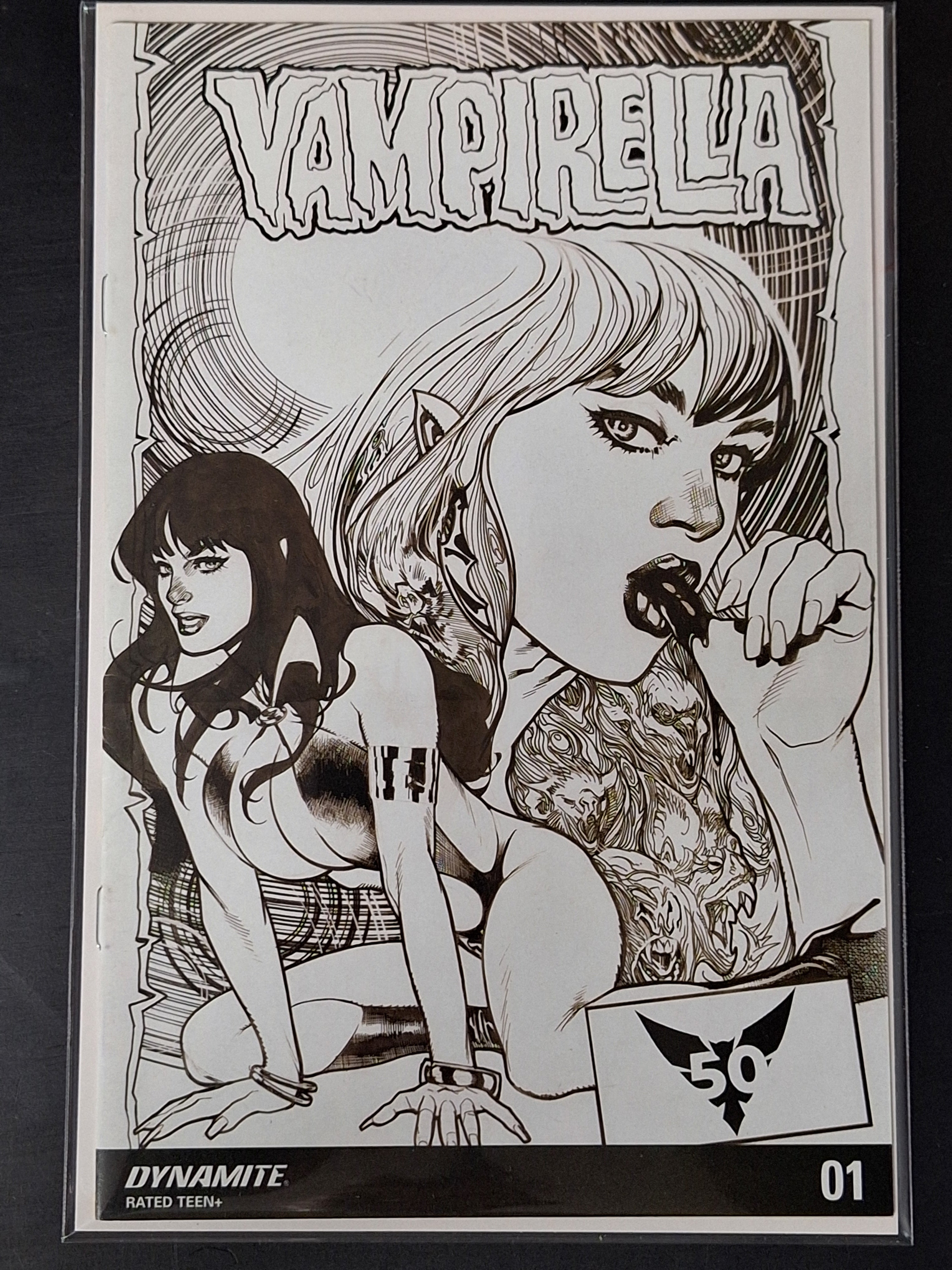Vampirella 1 Dynamite 2019 Adam Hughes 1:20 Homage Variant