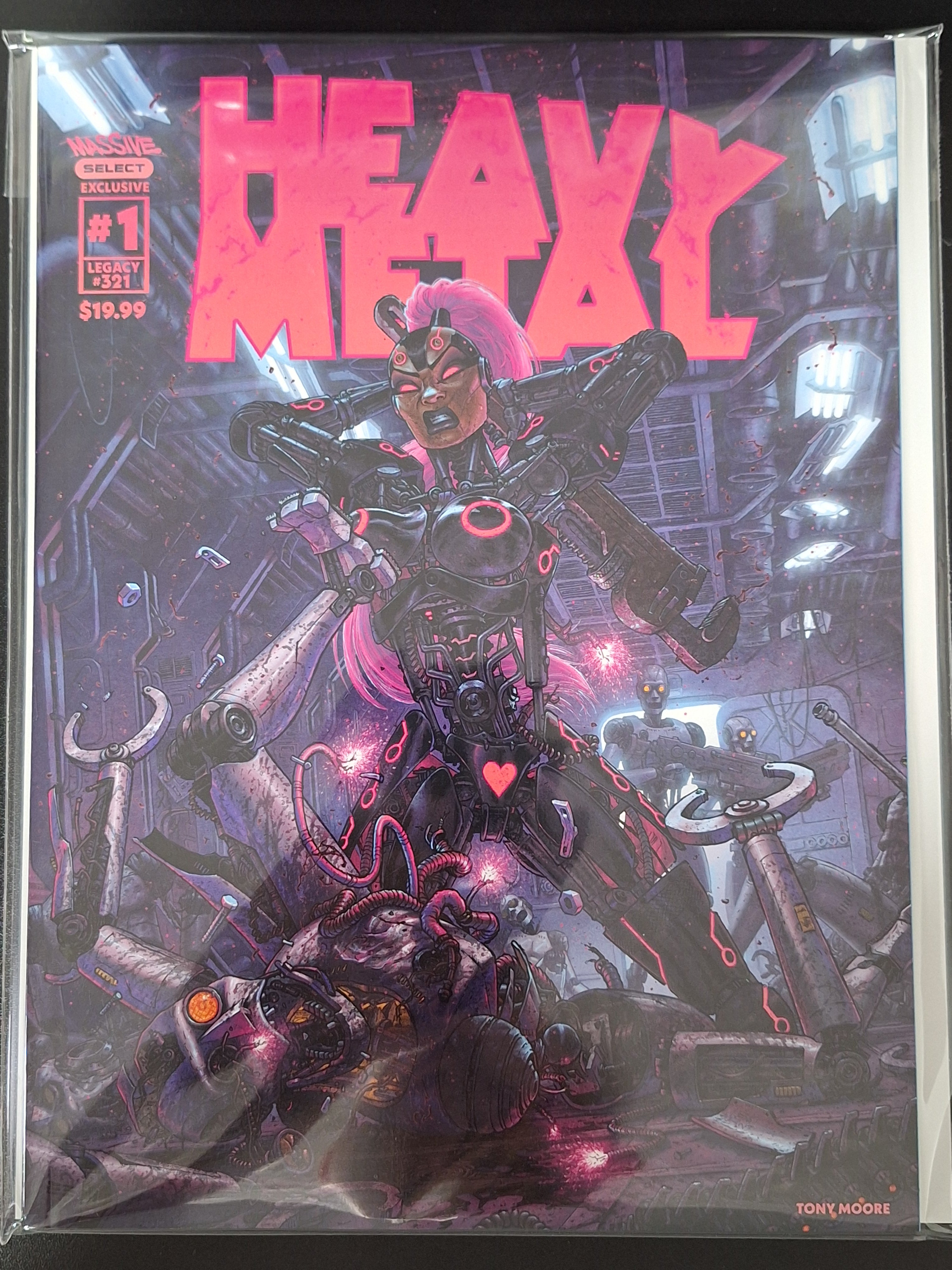 Heavy Metal 1 Massive 2025 Tony Moore Massive Variant