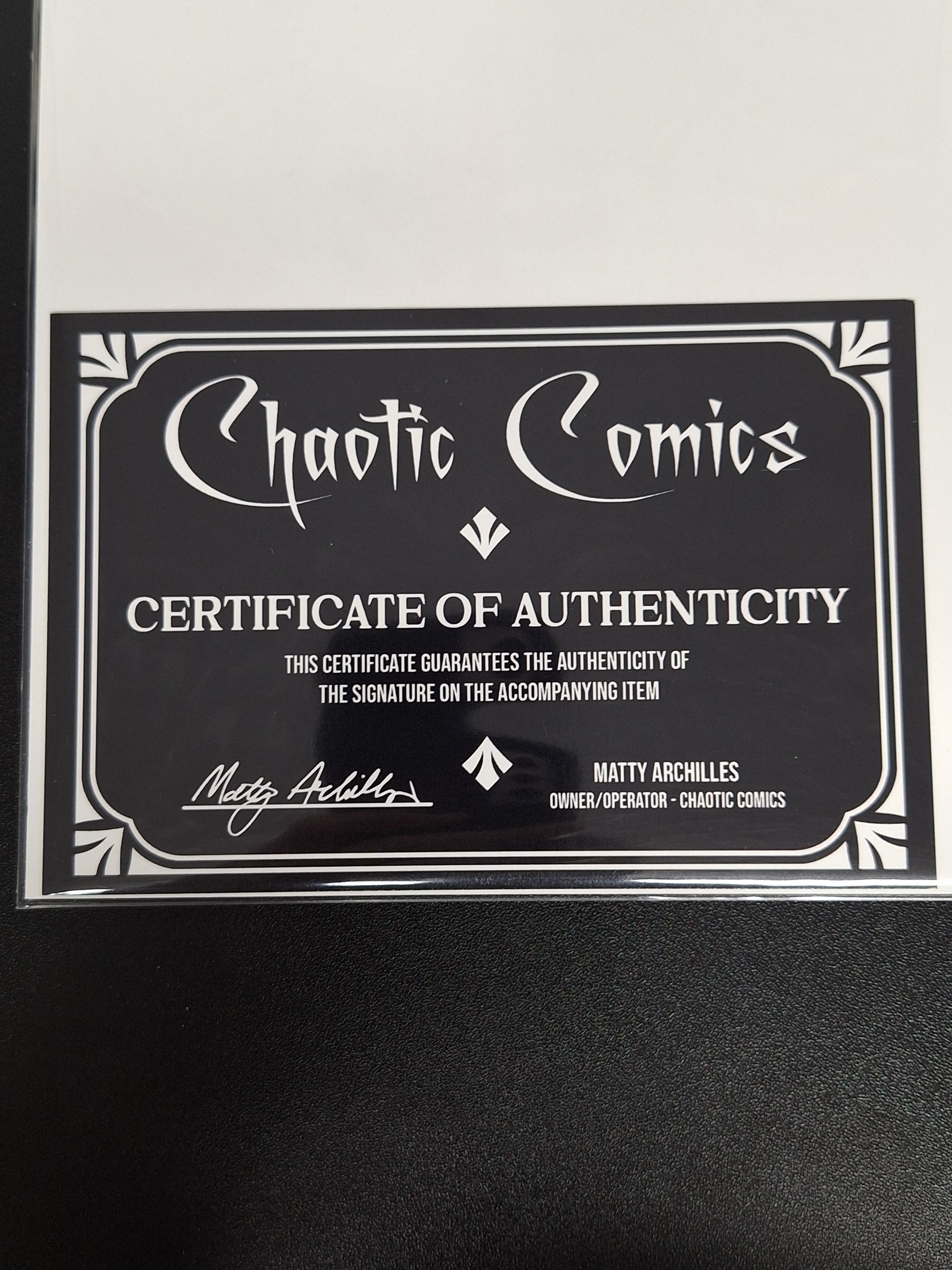 Superman 696 DC 2010 Signed by Bernard Chang