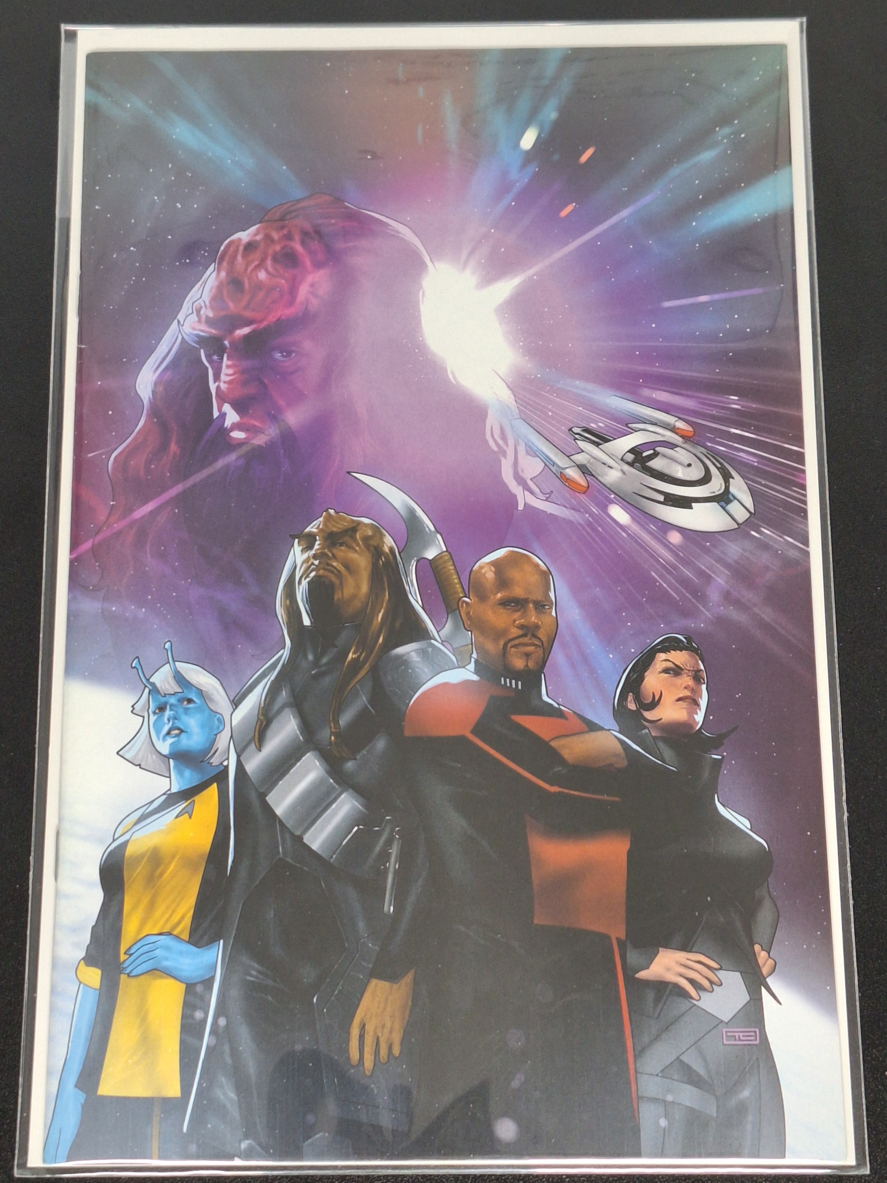 Star Trek 11 IDW 2023 Taurin Clarke 1:100 Virgin Variant