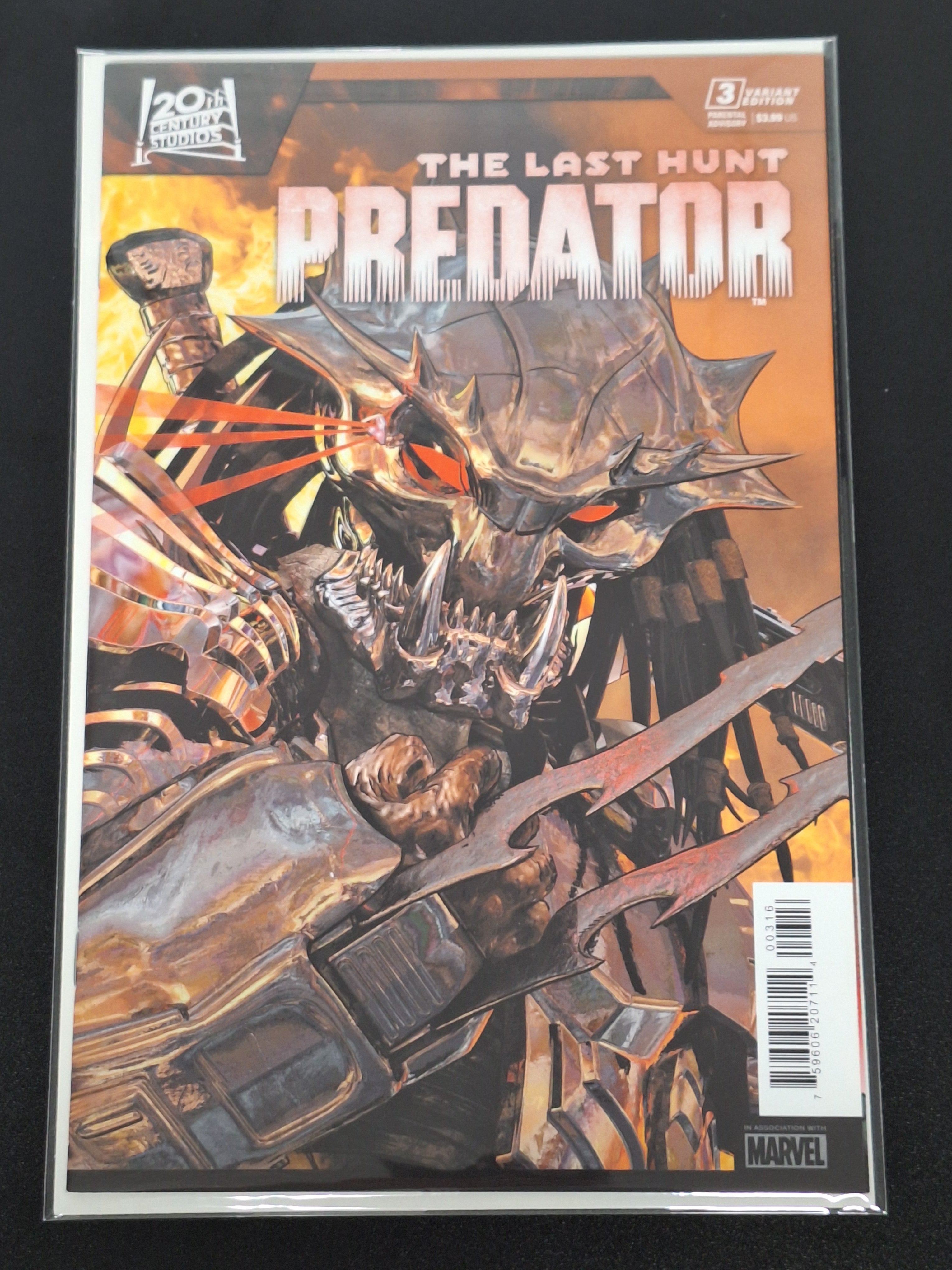 Predator: The Last Hunt 3 Mike Mayhew Variant - 1:25 Retailer Incentive