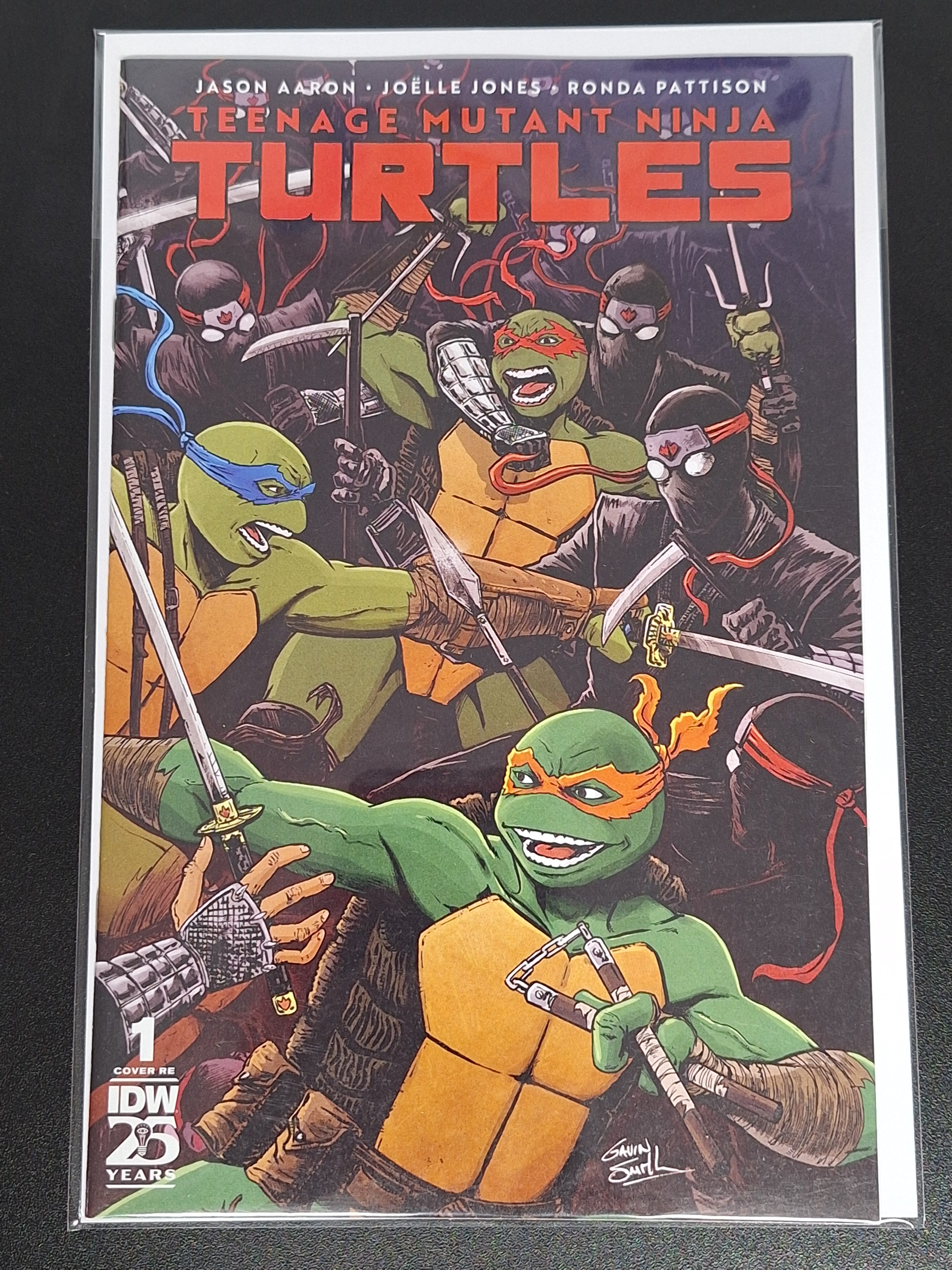 Teenage Mutant Ninja Turtles 1 Gavin Smith Wraparound Exclusive - Limited to 1200 Copies