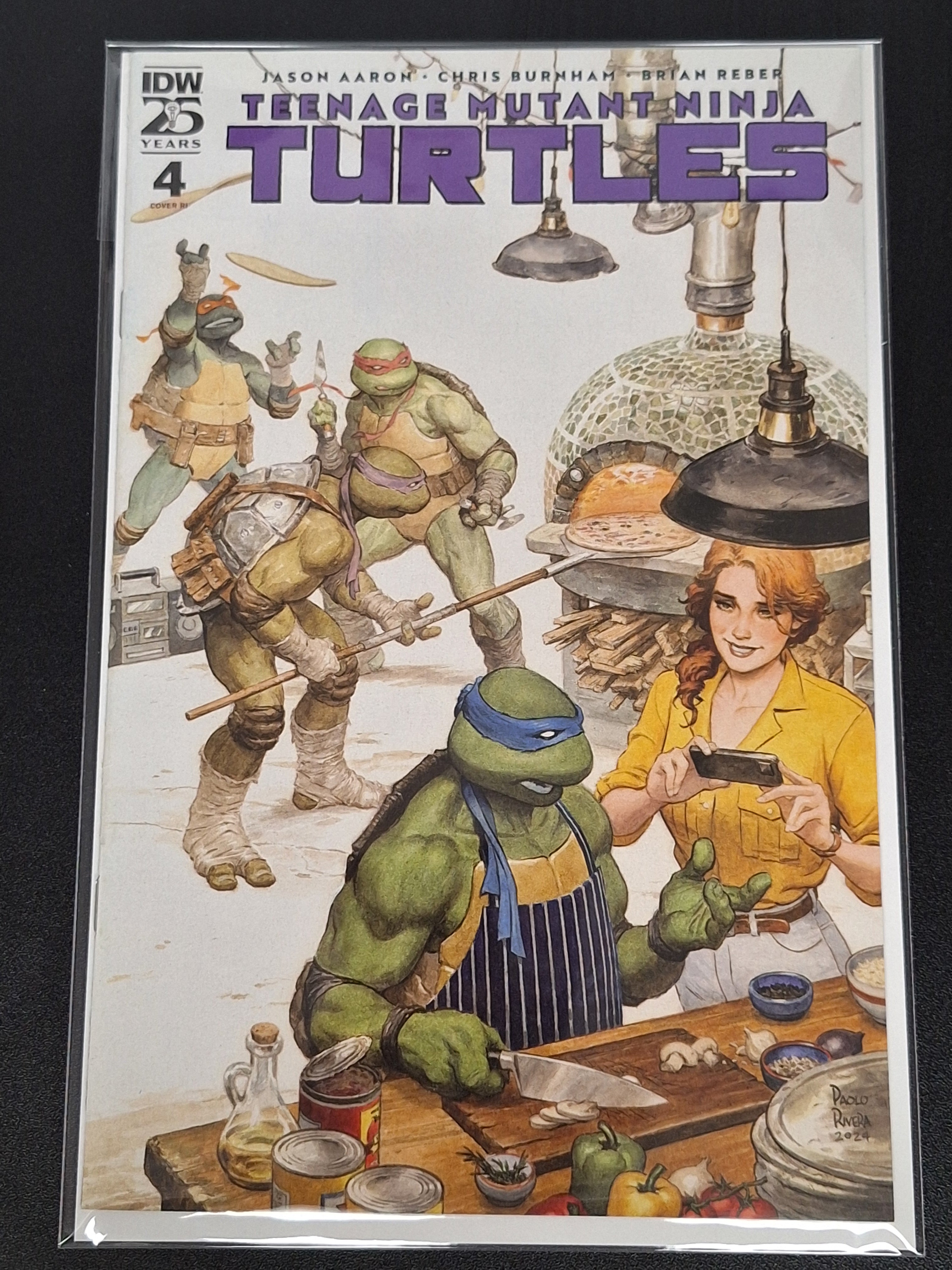Teenage Mutant Ninja Turtles 4 Paolo Rivera Retailer Incentive 1:100 Variant