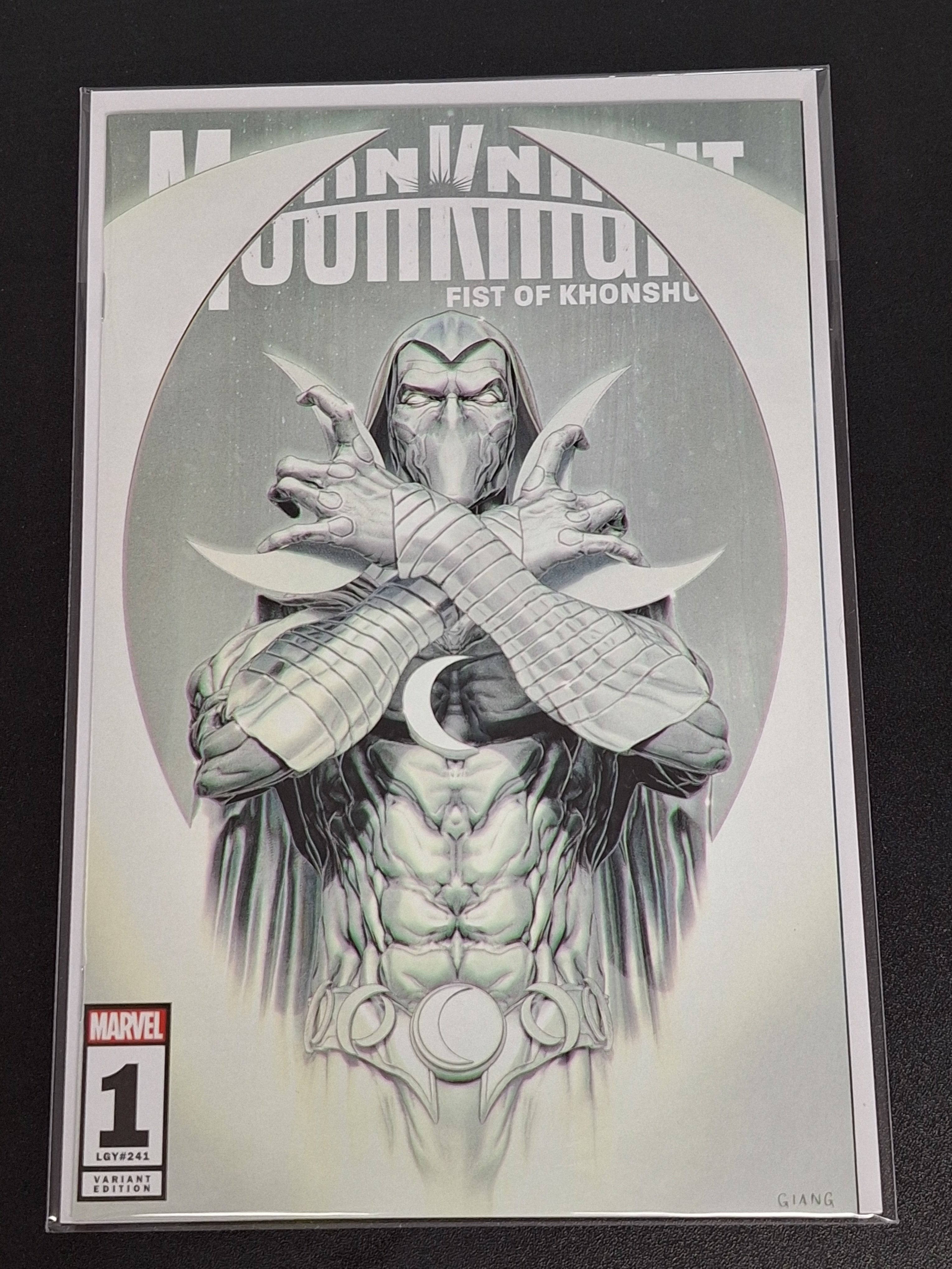 Moon Knight: Fist Of Khonshu 1 - John Giang Exclusive - Limited to 3000 Copies
