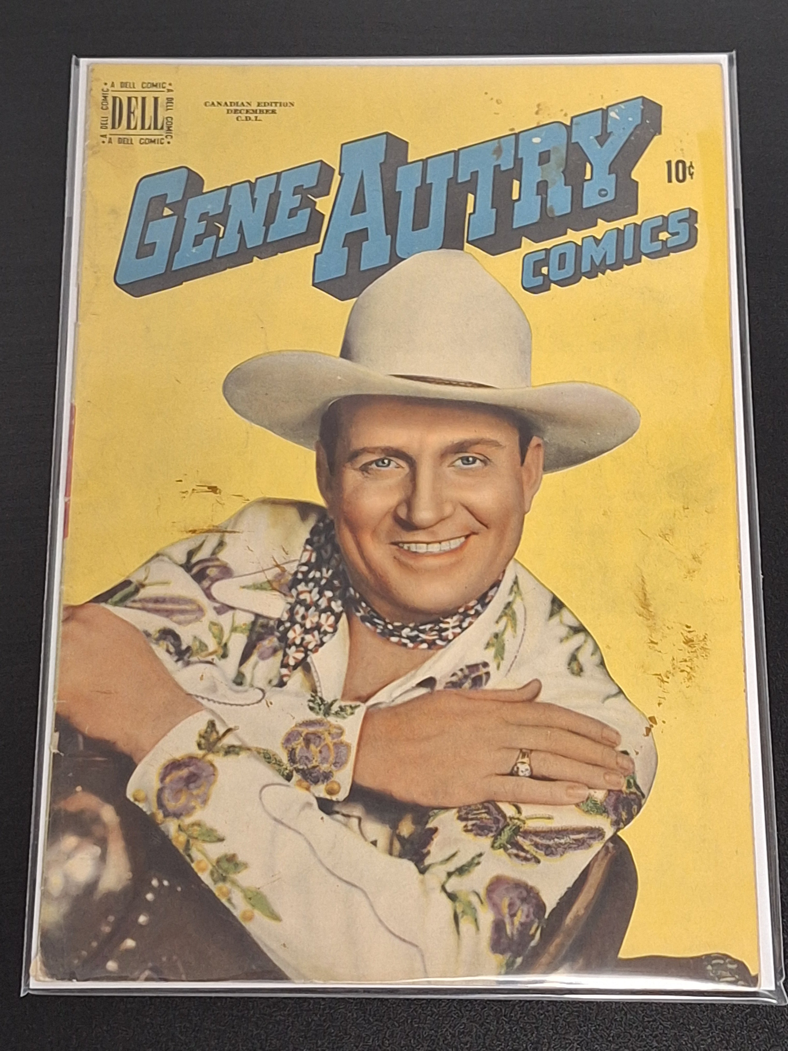 Gene Autry Comics Vol.1 No.33 Dell Comics 1949 Canadian Edition