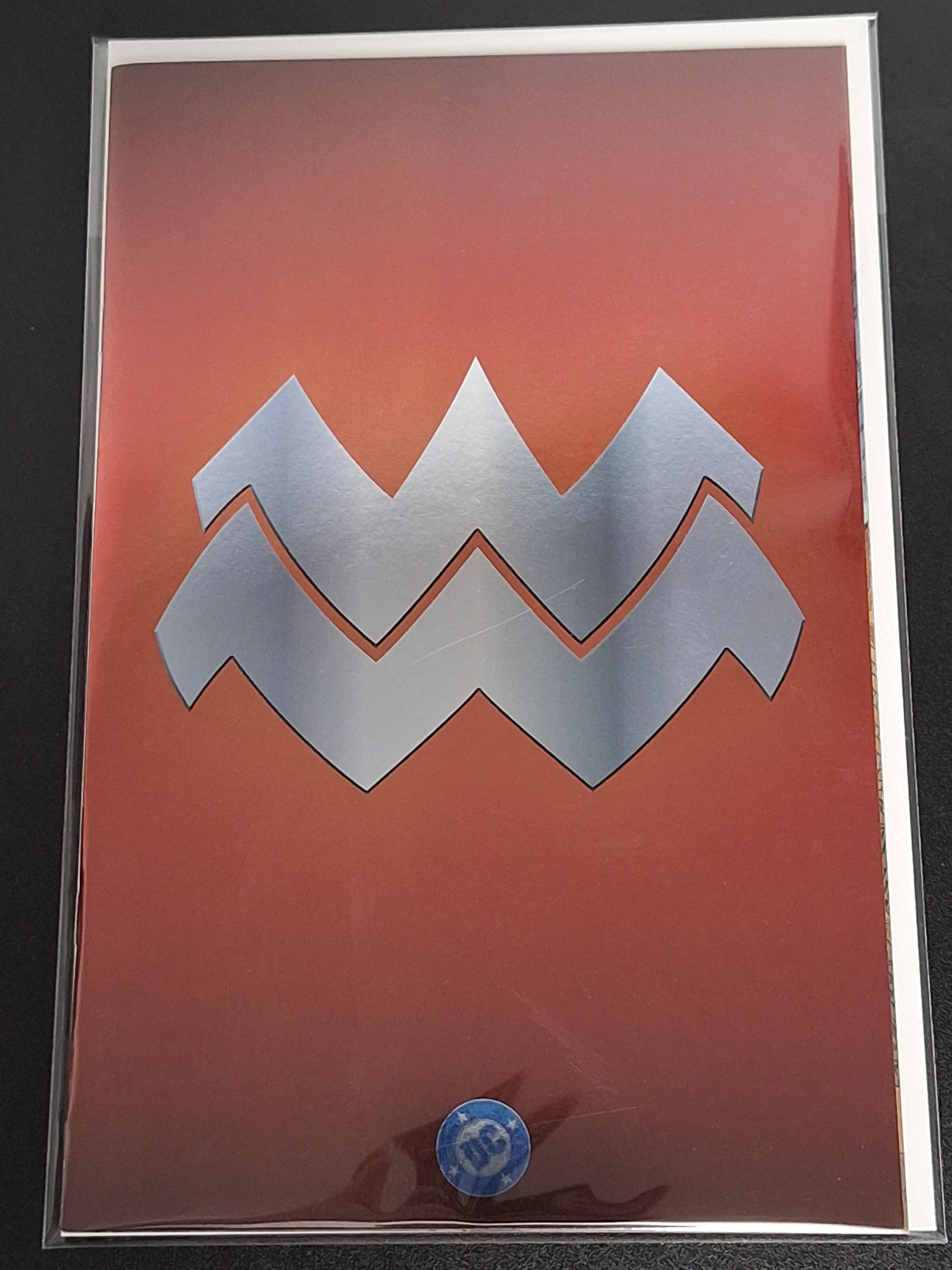 Absolute Wonder Woman 1 DC 2024 Foil Logo Variant