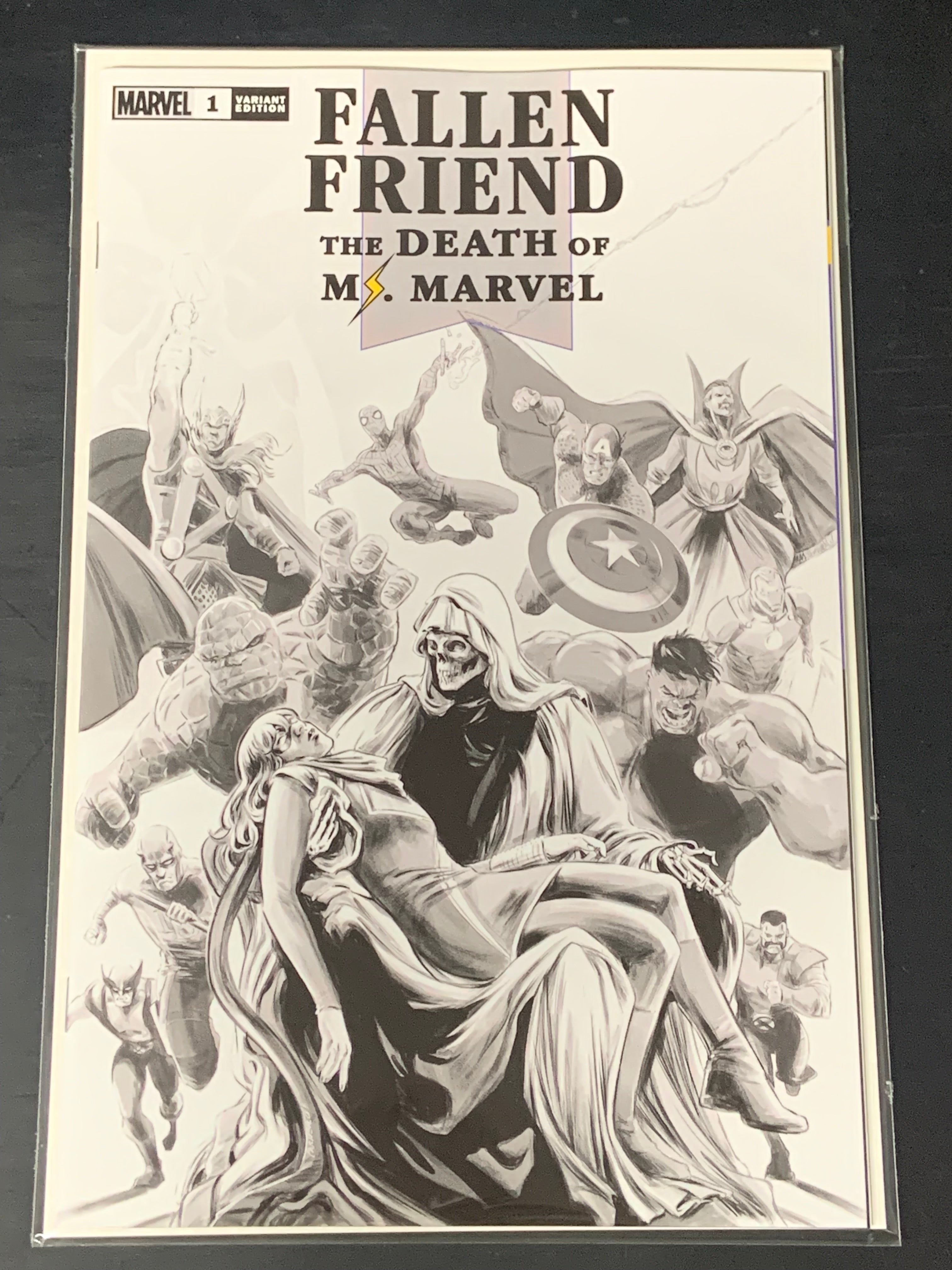 Fallen Friend The Death of Ms.Marvel 1 Marvel 2023 SDCC PX Exclusive Ltd. 3000