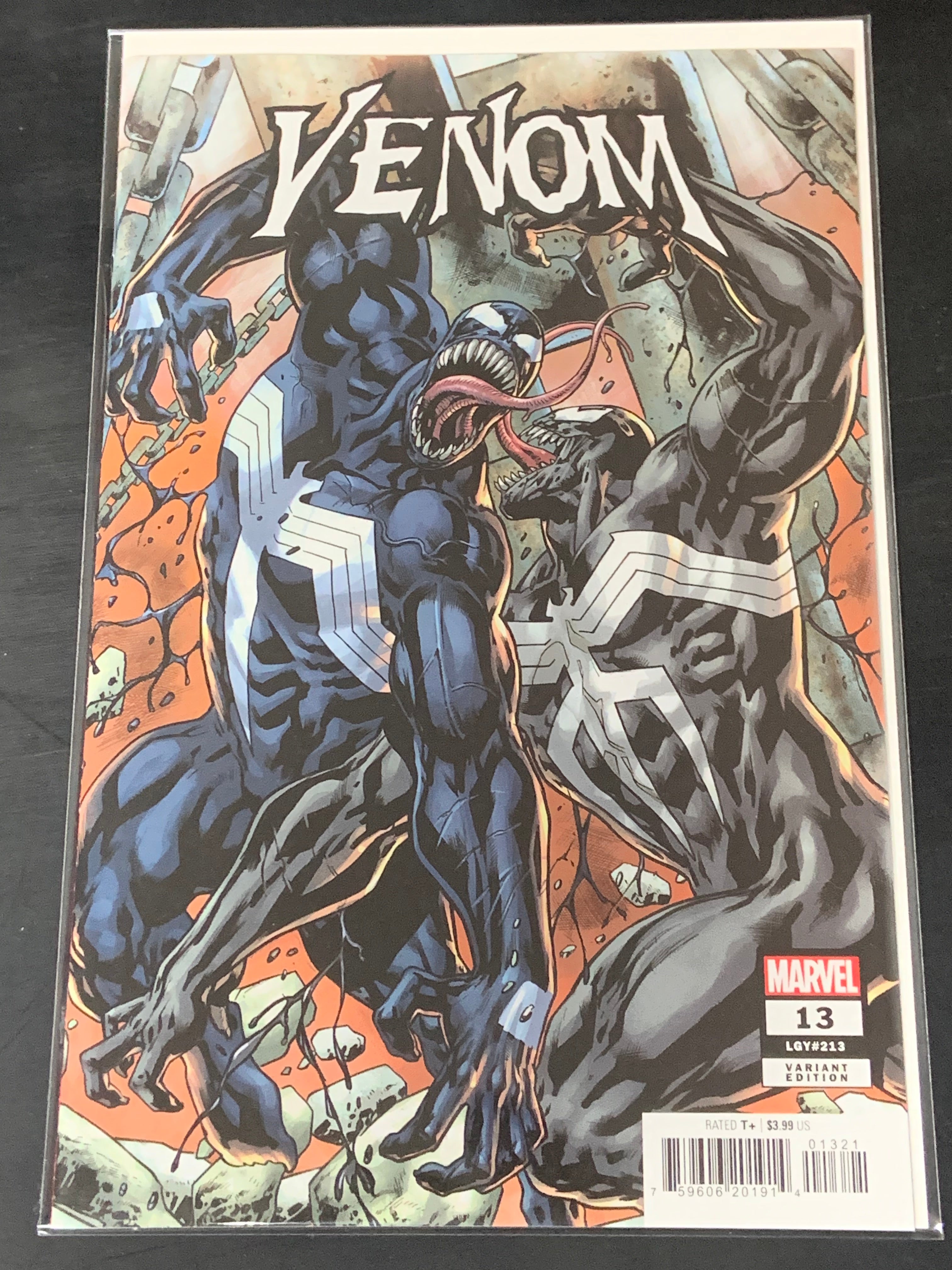 Venom 13 Marvel 2022 Leinil Yu Variant