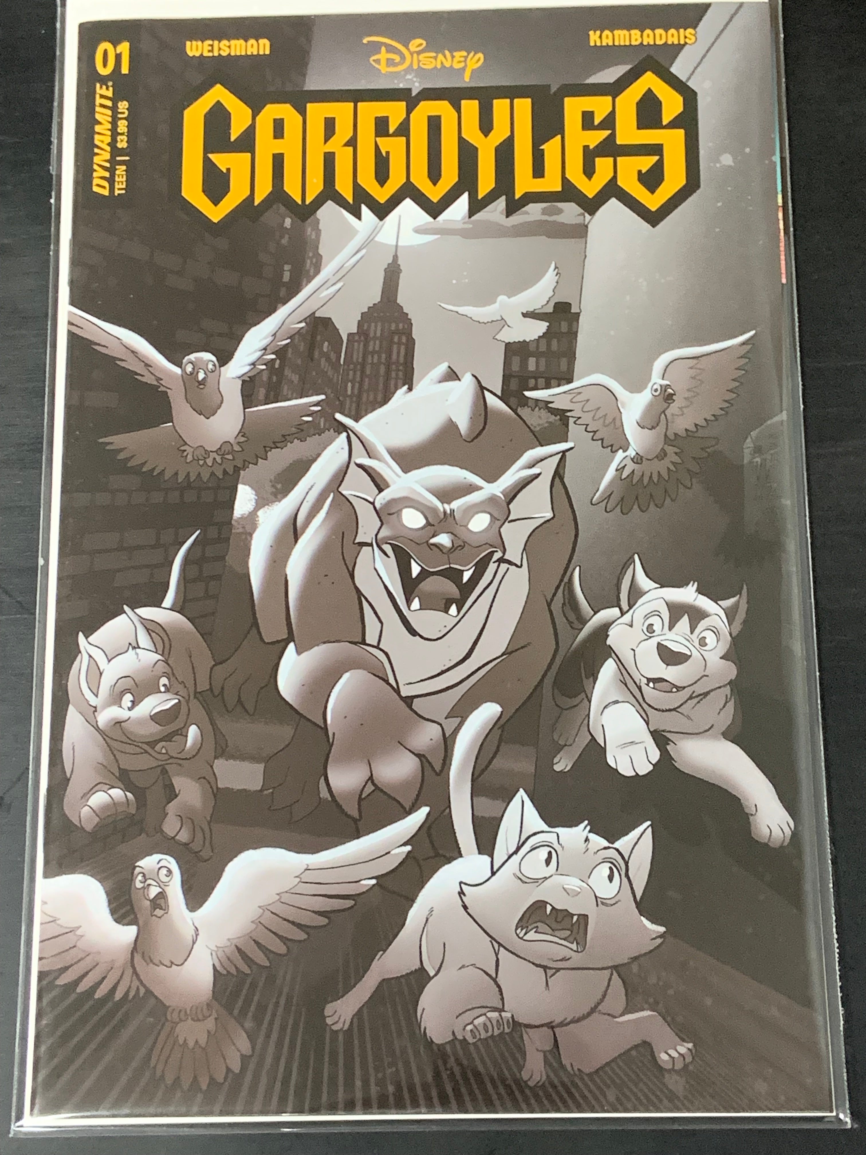 Gargoyles 1 Dynamite 2022 Tony Fleecs 1:10 Variant