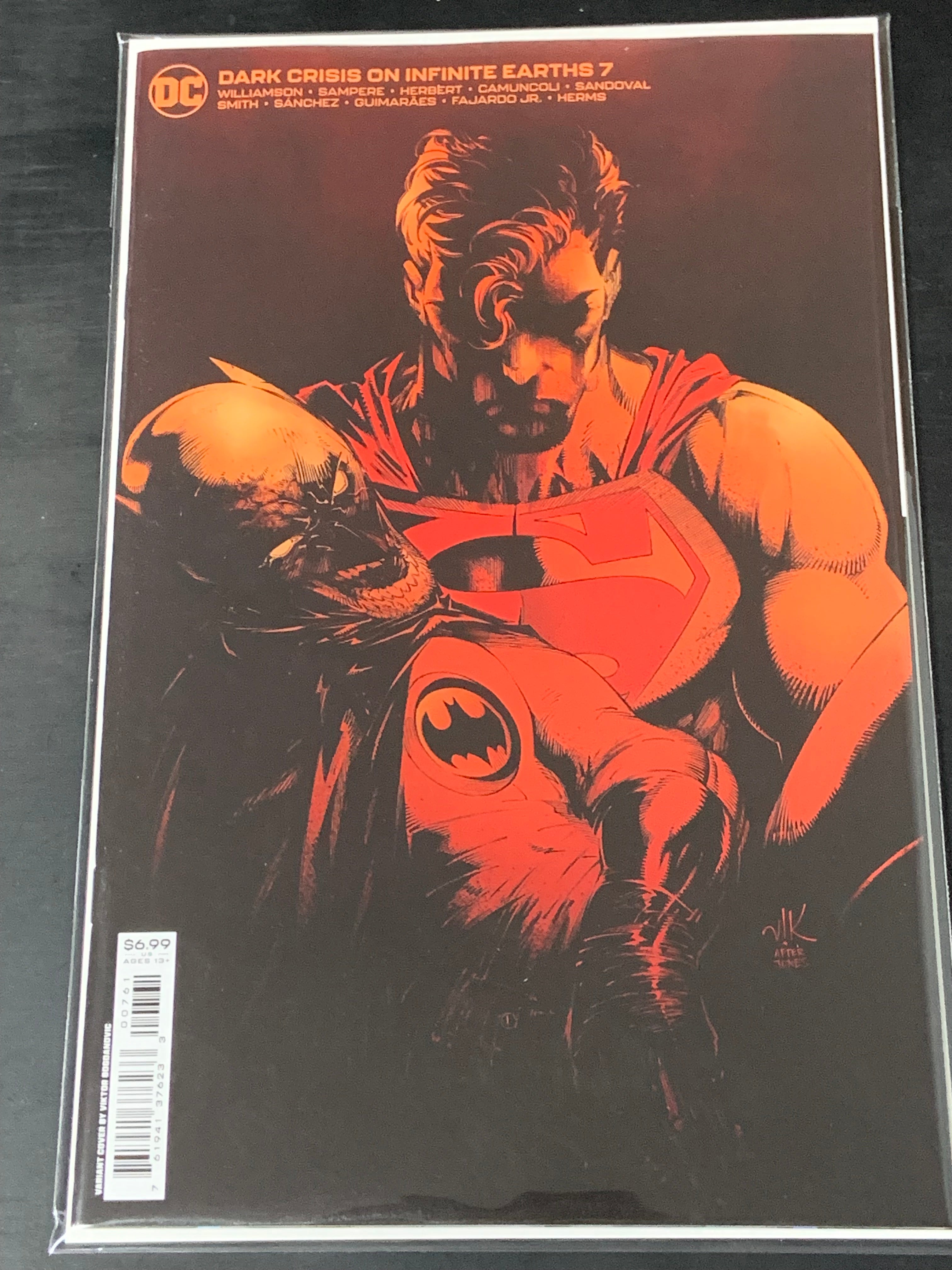 Dark Crisis on Infinite Earths 7 DC 2022 Viktor Bogdanovic Variant
