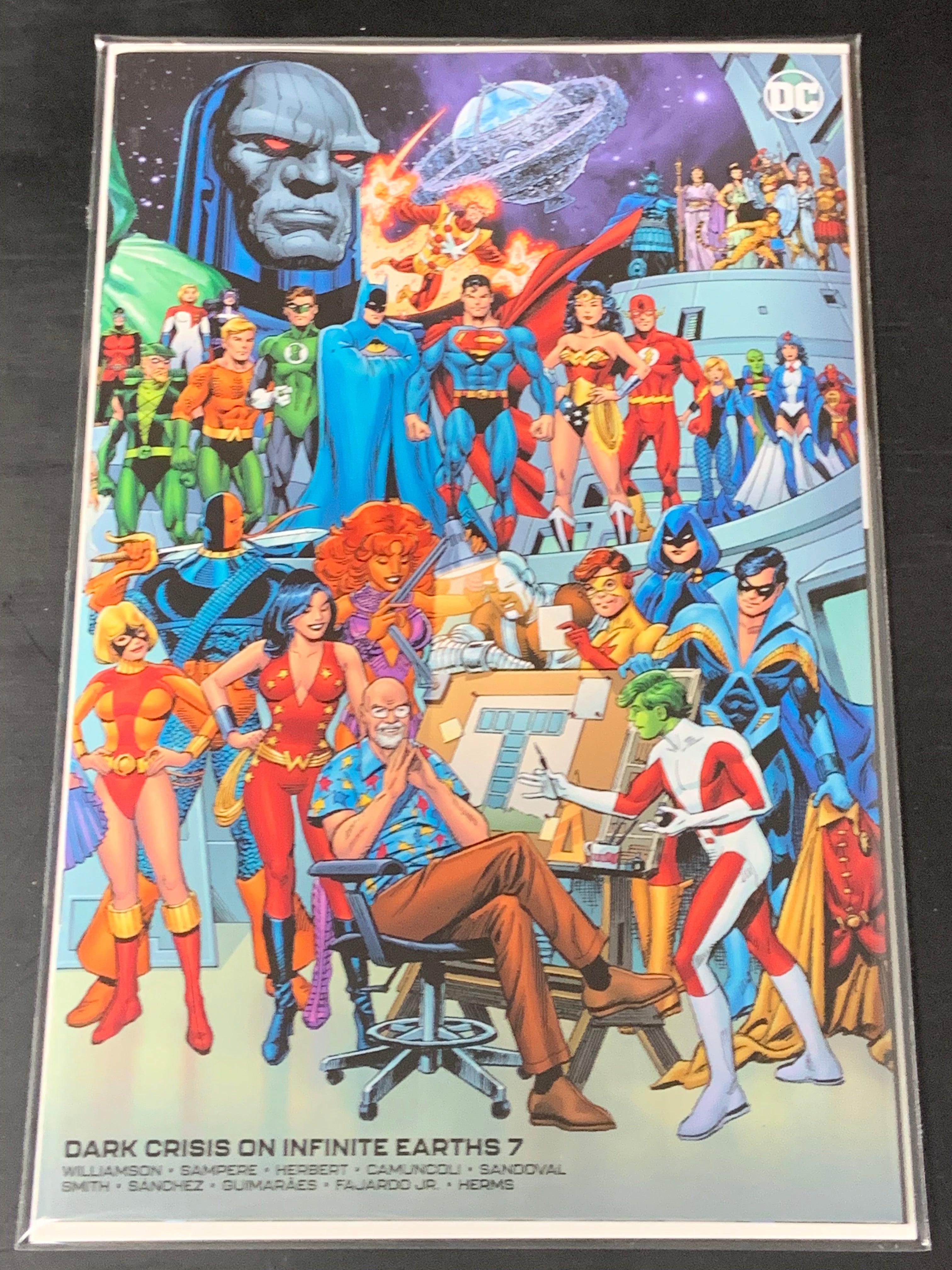 Dark Crisis on Infinite Earths 7 DC 2022 George Perez Memorial Wraparound Variant