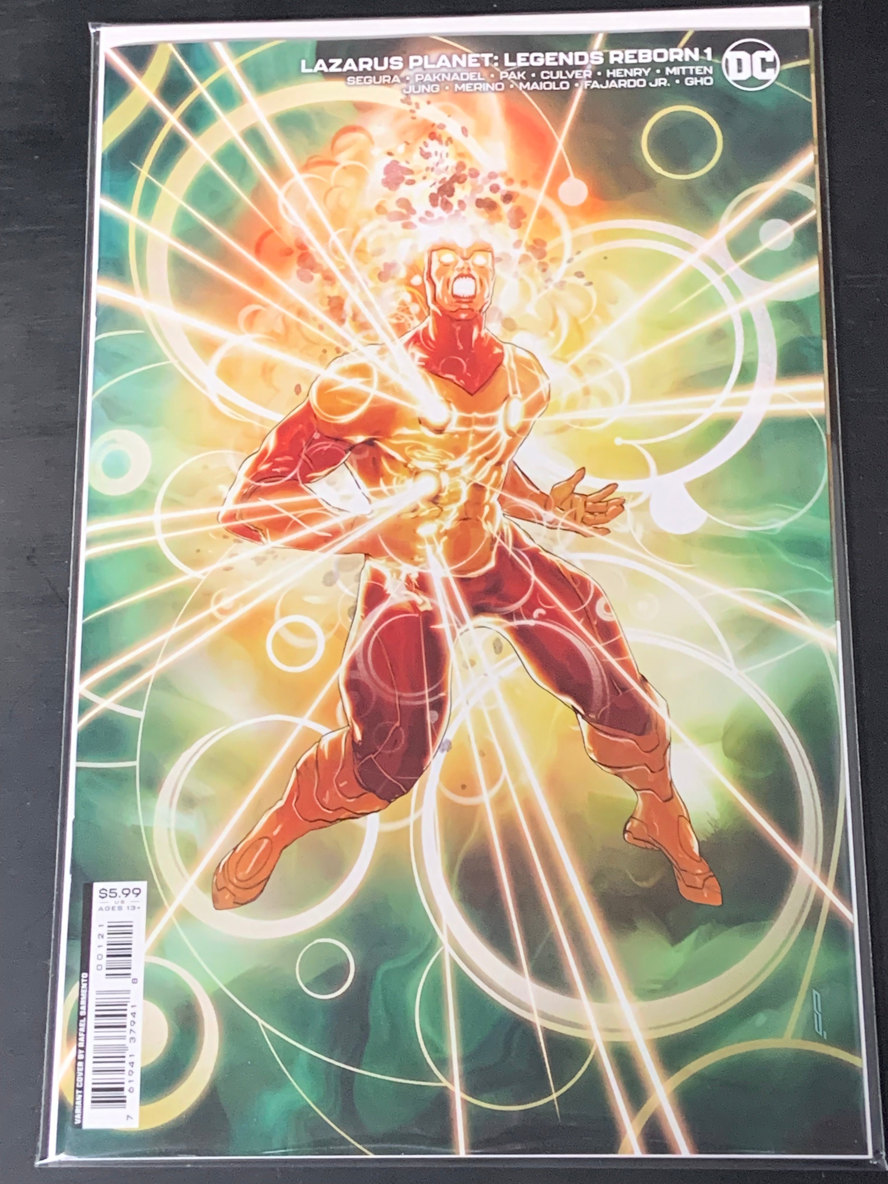 Lazarus Planet: Legends Reborn 1 DC 2023 Sarmento Variant