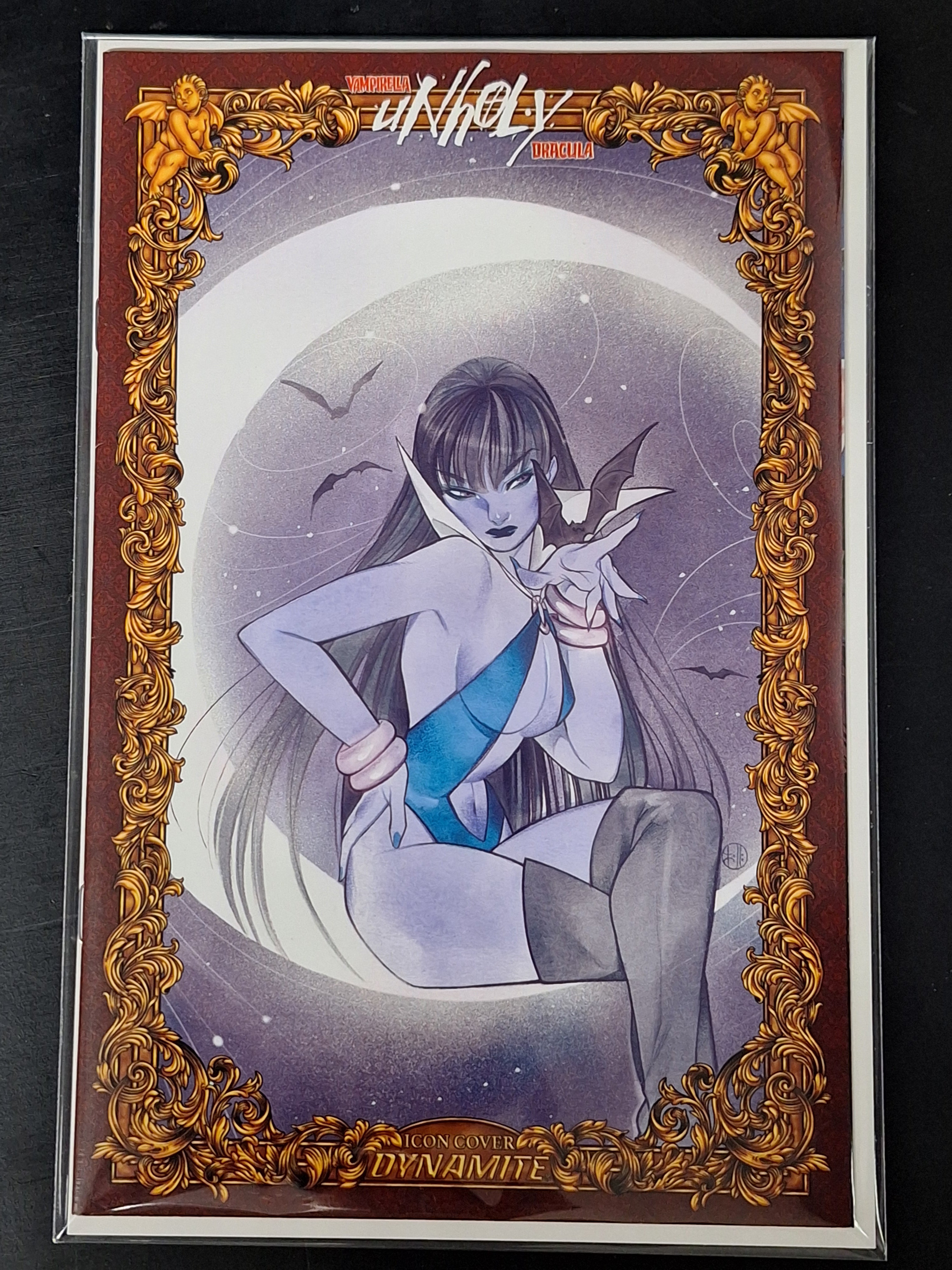 Vampirella Dracula Unholy 1 Dynamite 2021 1:11 Momoko Icon Variant