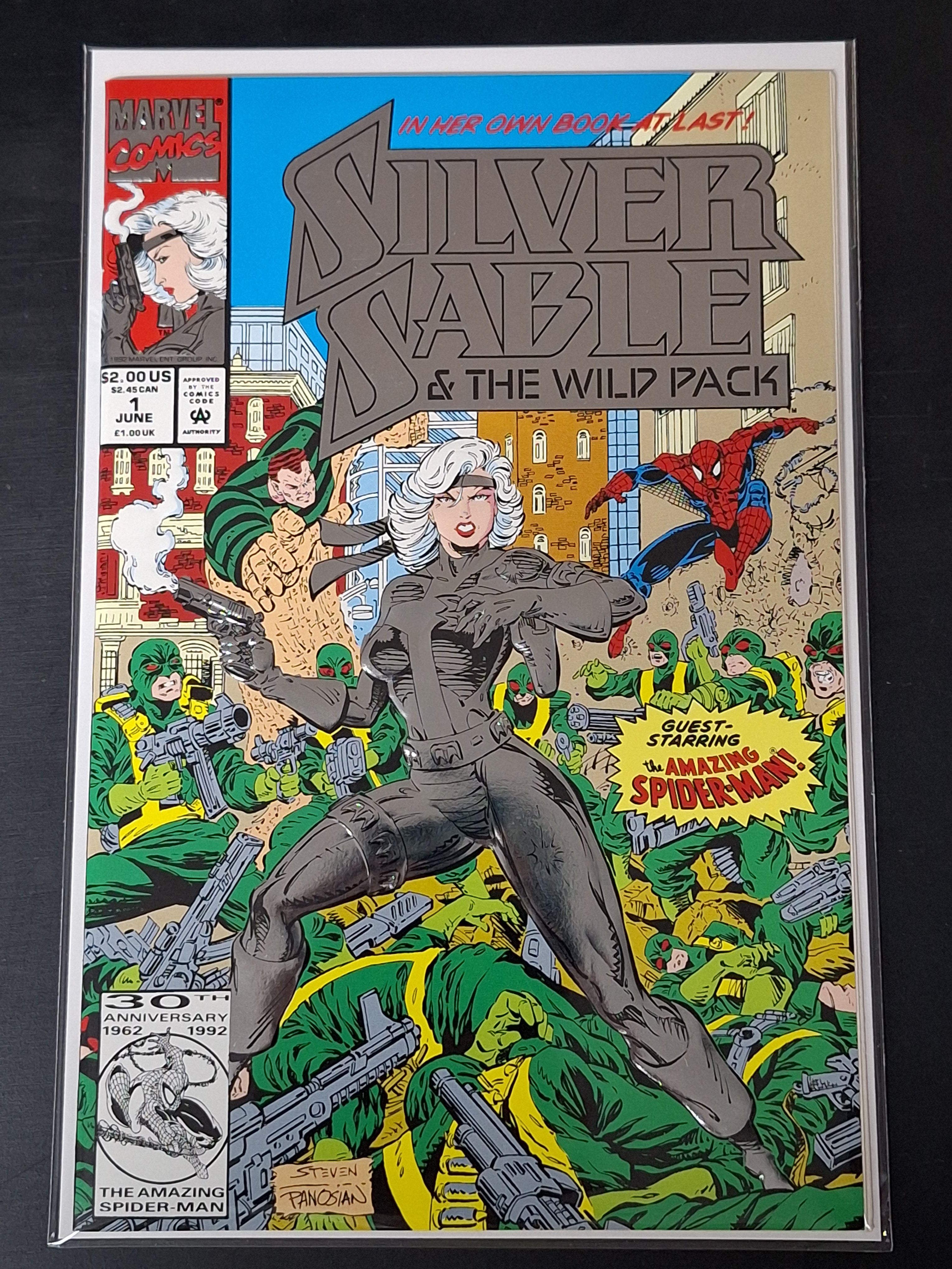 Silver Sable & The Wild Pack 1 Marvel 1992 Foil Embossed Cover