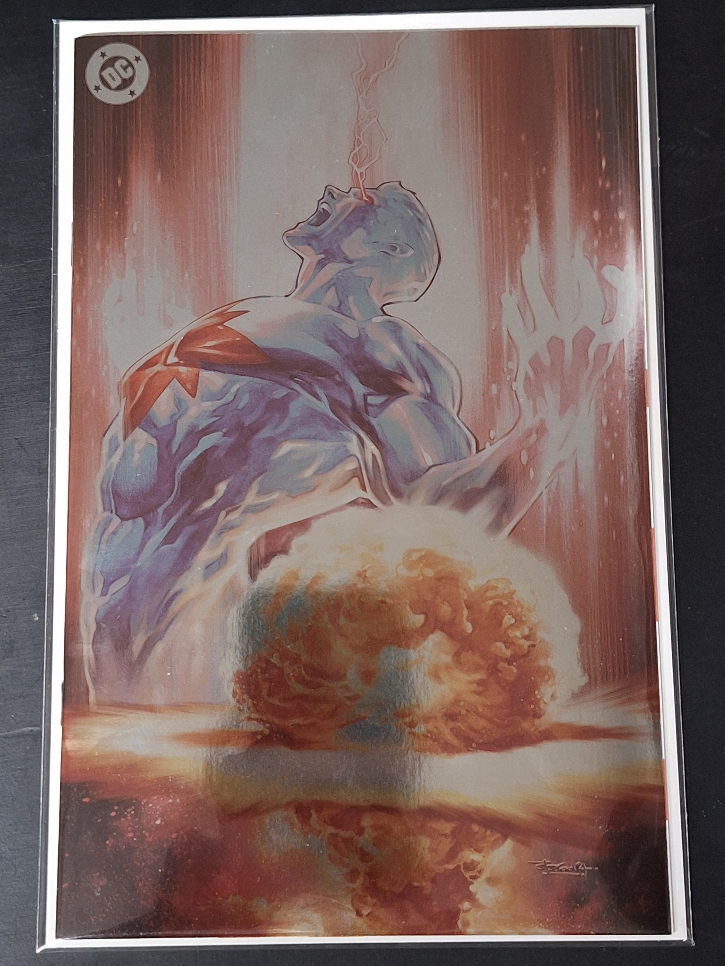 Justice League: The Atom Project 1 DC 2025 Segovia Foil Variant