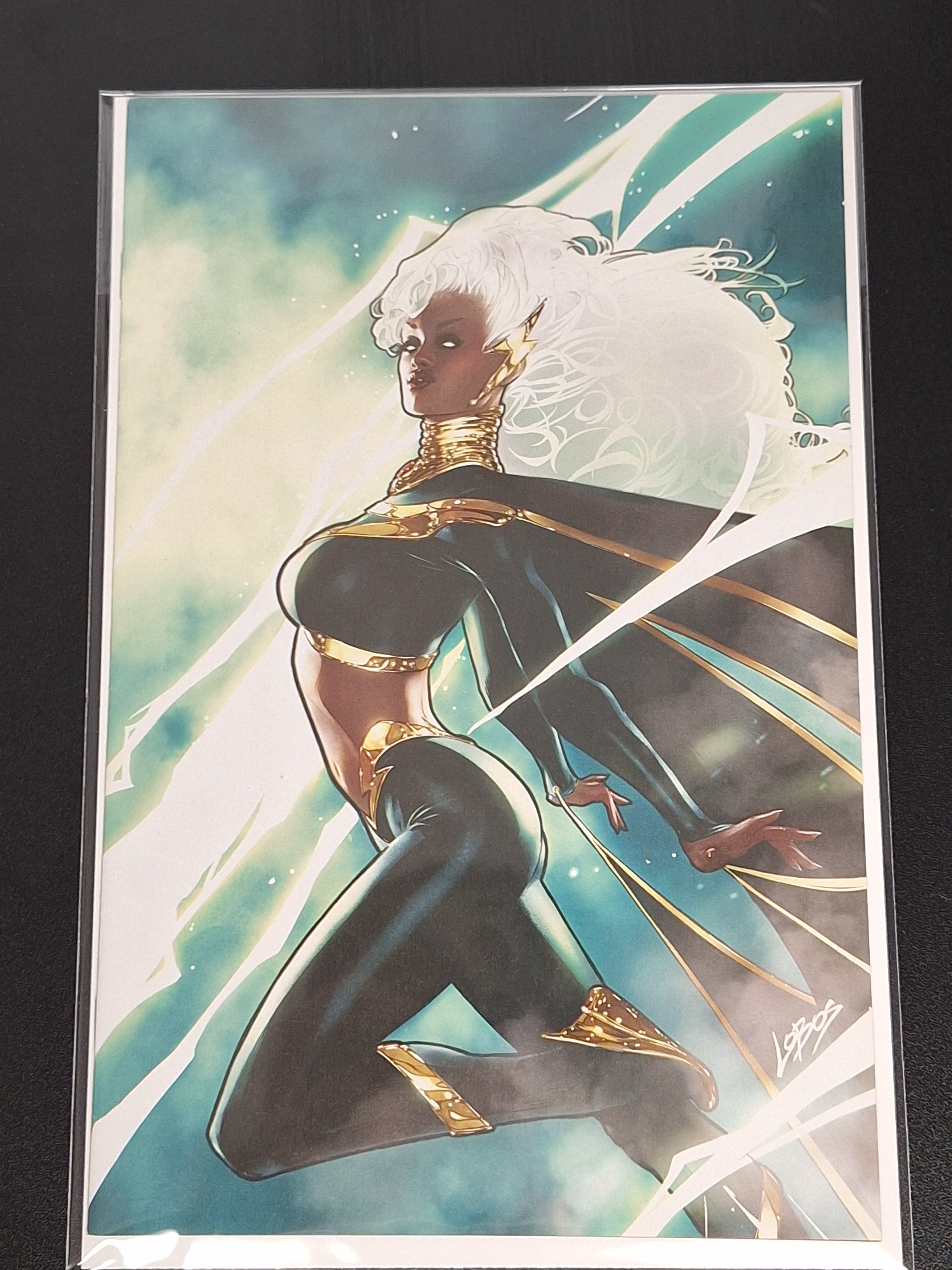 Avengers 17 Pablo Villalobos Retailer Incentive 1:100 Virgin Variant