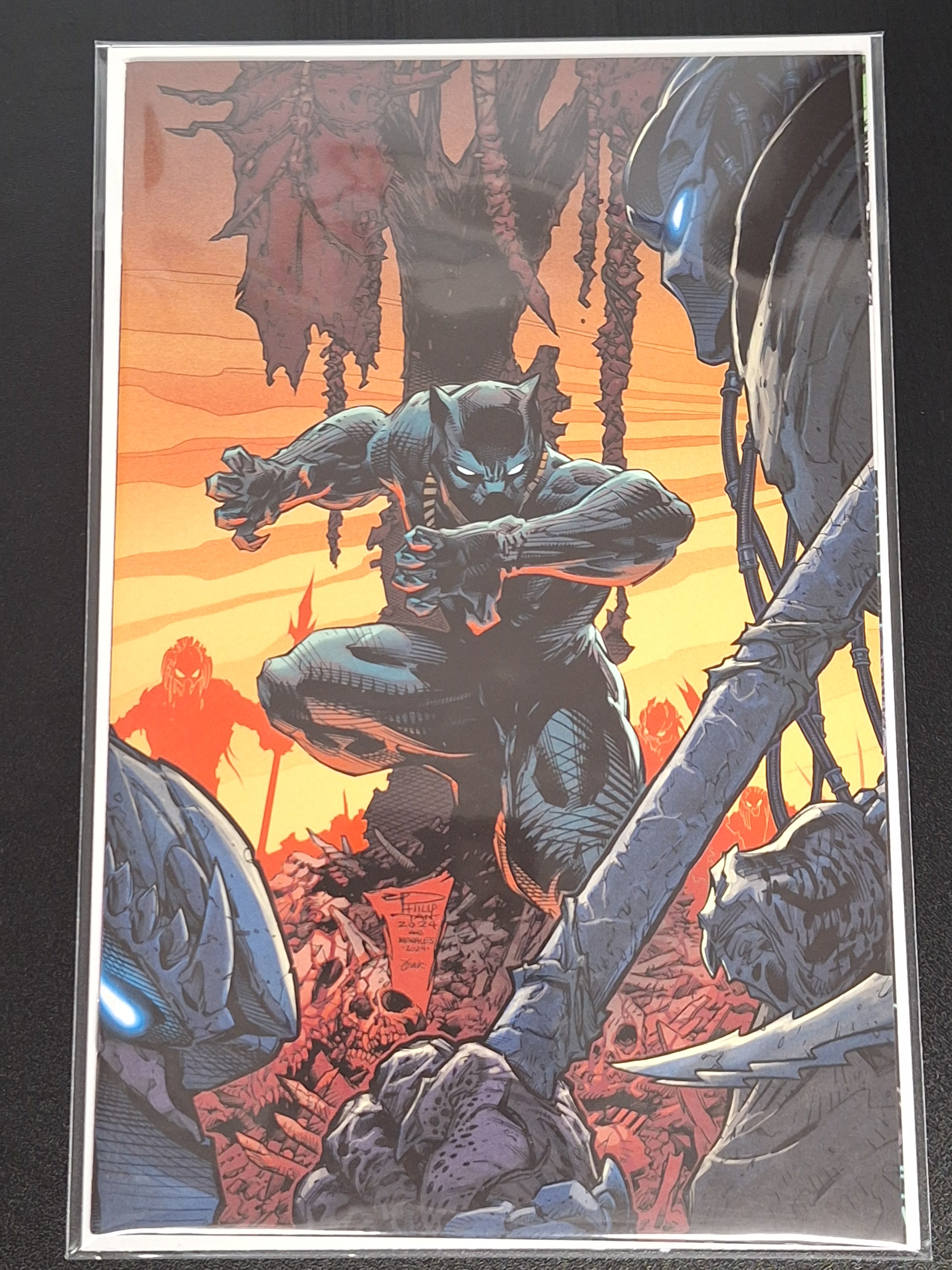 Predator vs. Black Panther 1 Philip Tan Retailer Incentive 1:100 Virgin Variant