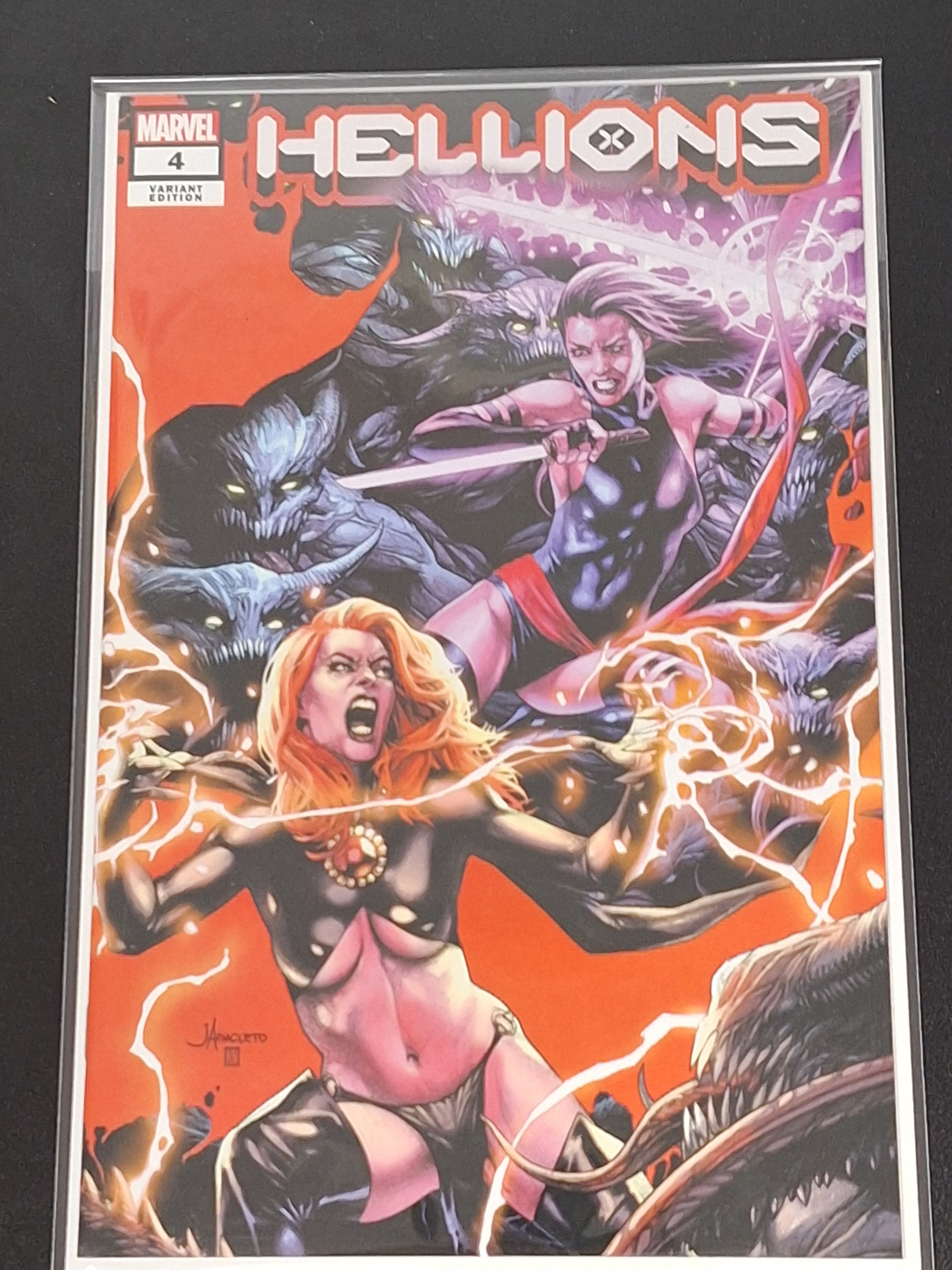 Auction - Hellions 4 Jay Anacleto Exclusive Limited To 3000 Copies