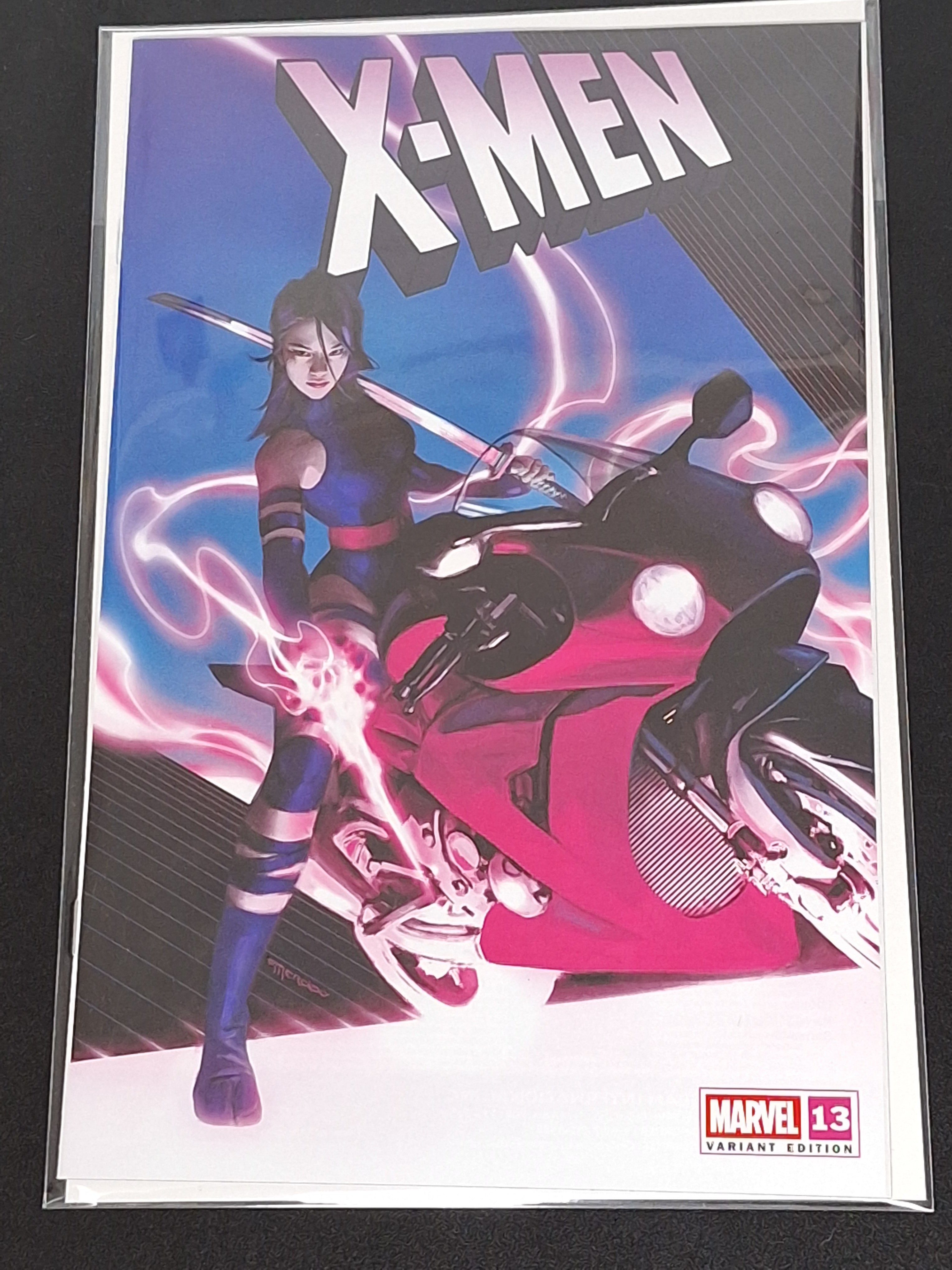 Auction - X-Men 13 Miguel Mercado Exclusive Limited to 3000 Copies