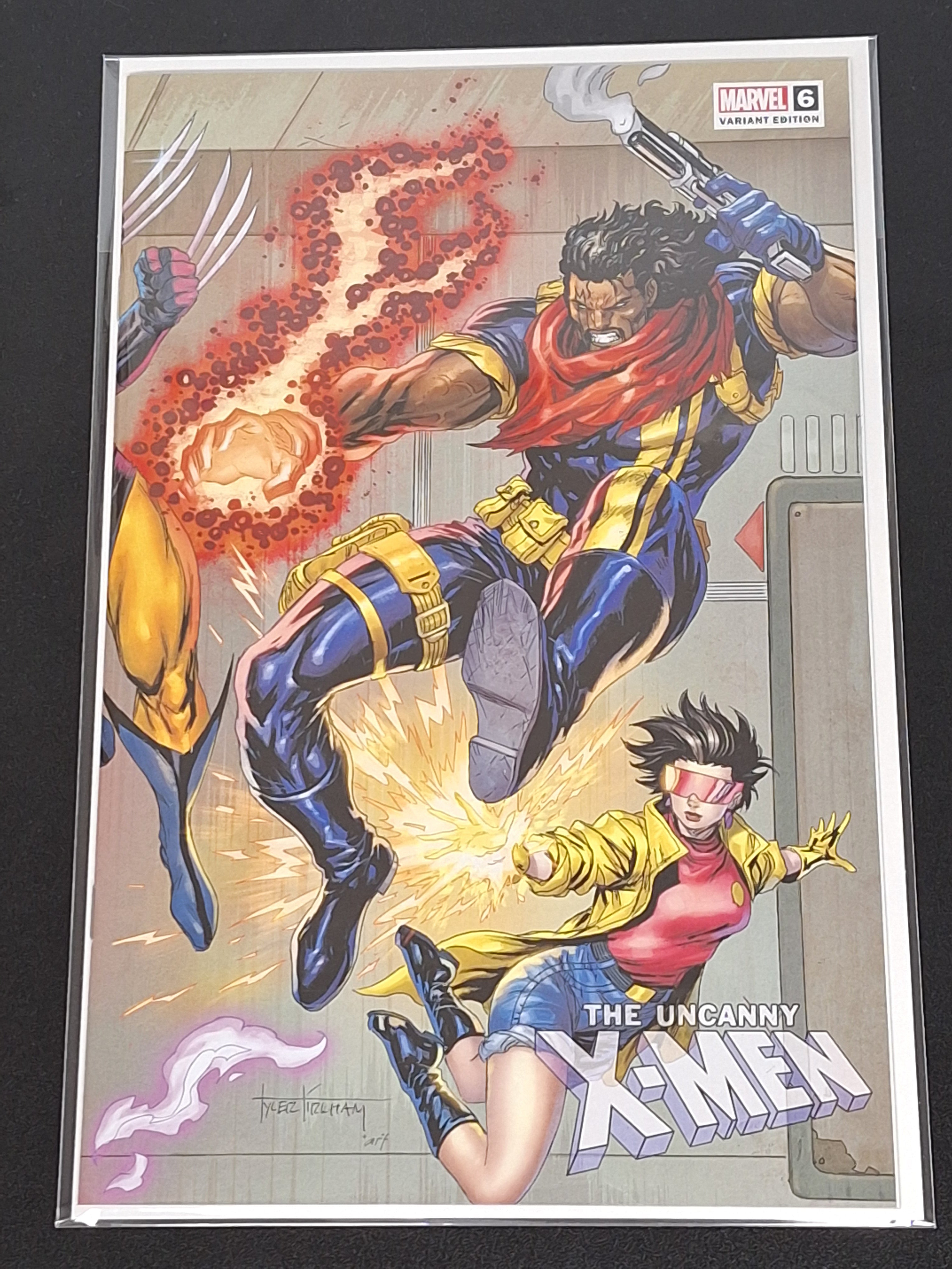 Auction - Uncanny X-Men 6 Tyler Kirkham Exclusive Limited To 3000 Copies