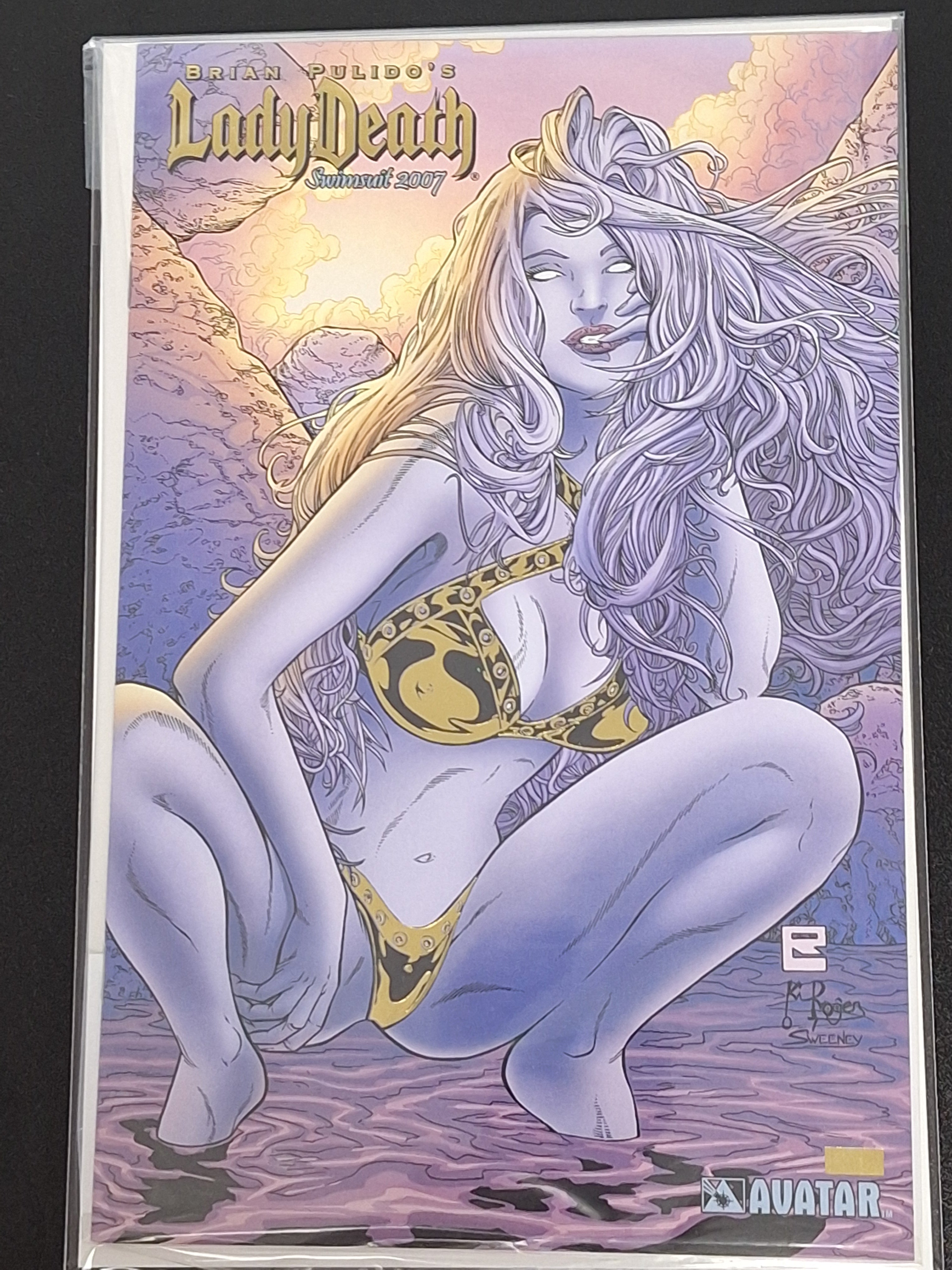 Lady Death Swimsuit 2007 Avatar Gold Foil Edition Ltd. 650 Copies With COA