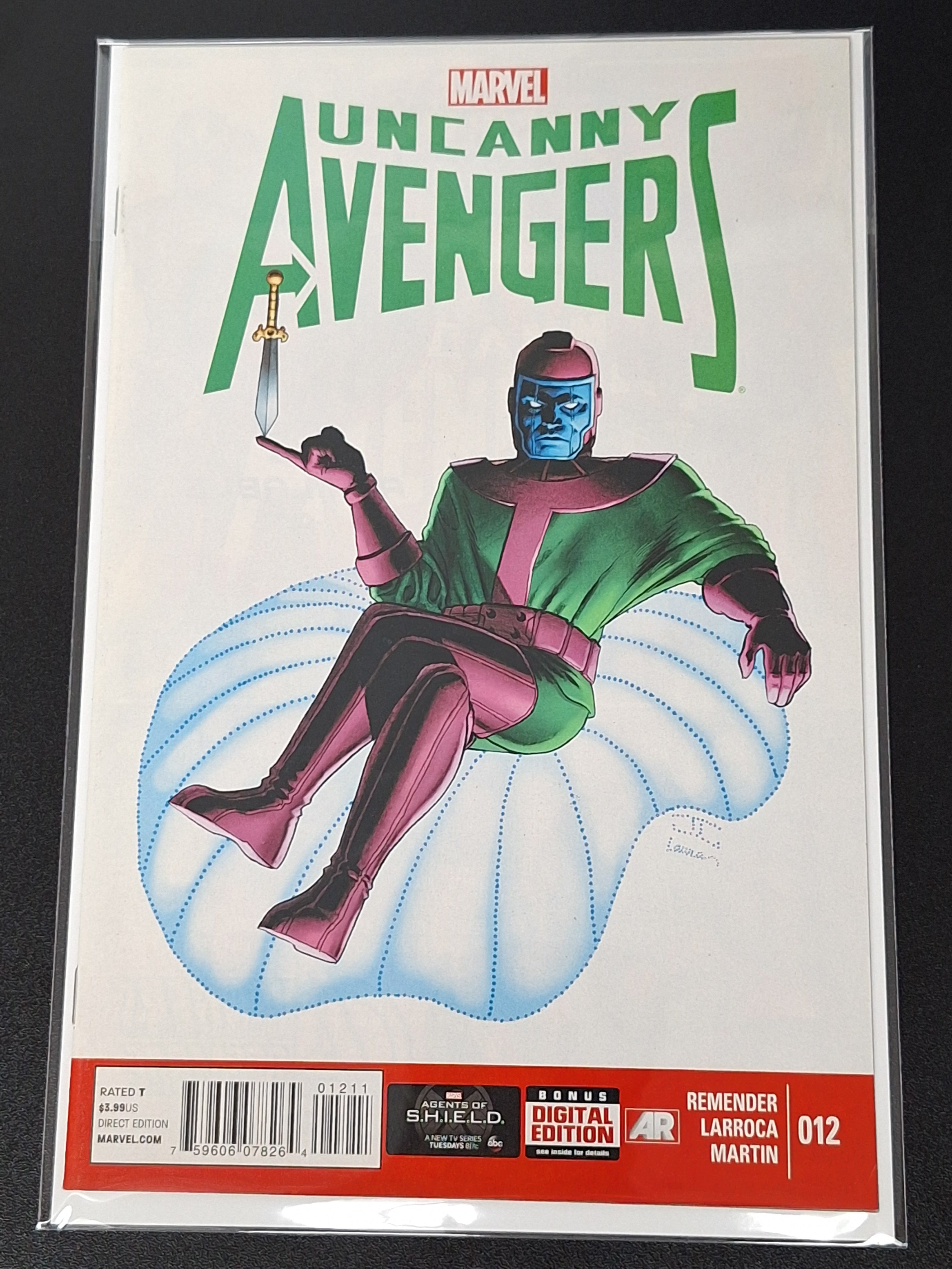 Uncanny Avengers 12 Marvel 2013 Kang Cover