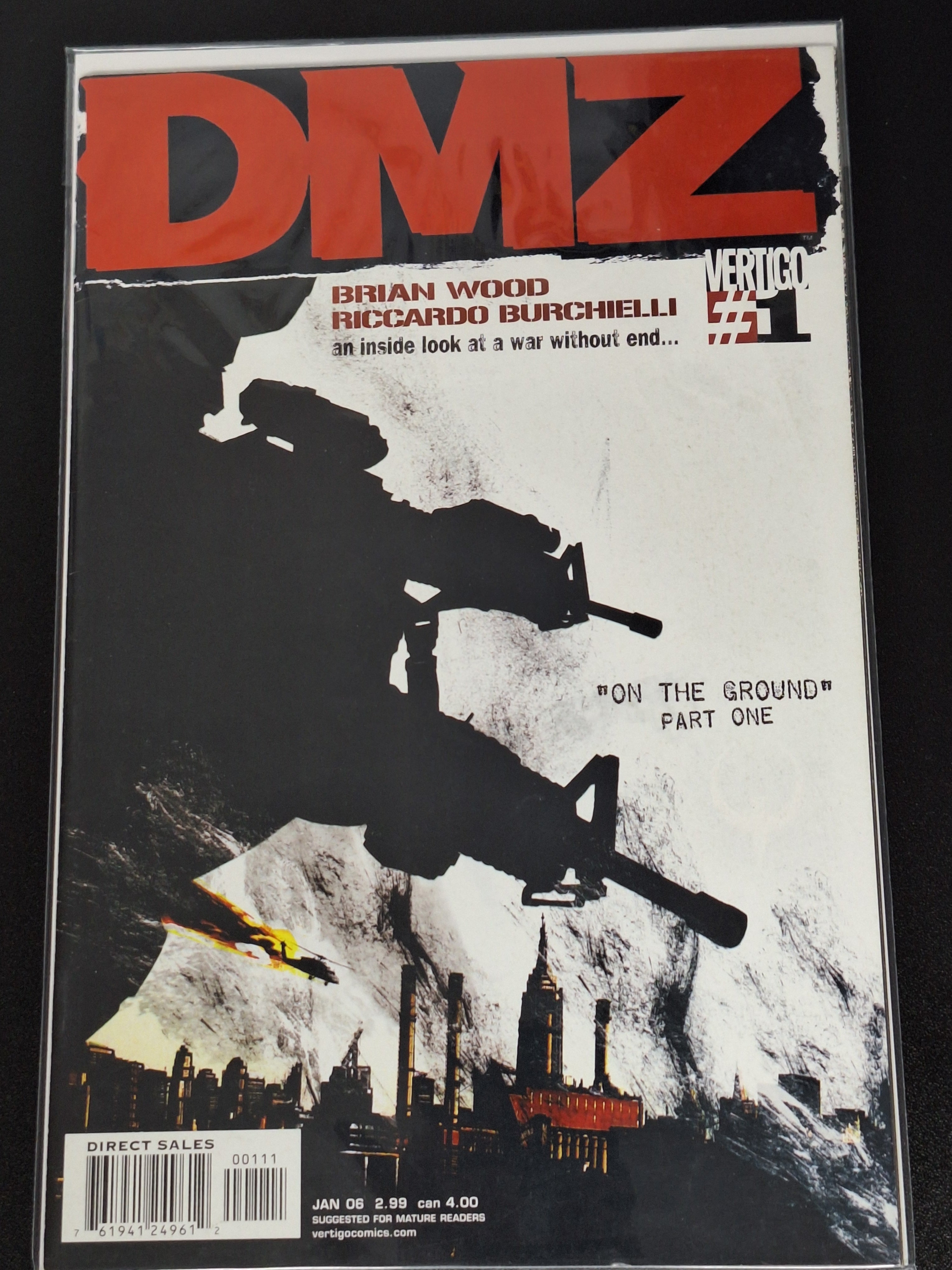 DMZ 1 DC Vertigo 2006 HBO Show 1st Printing