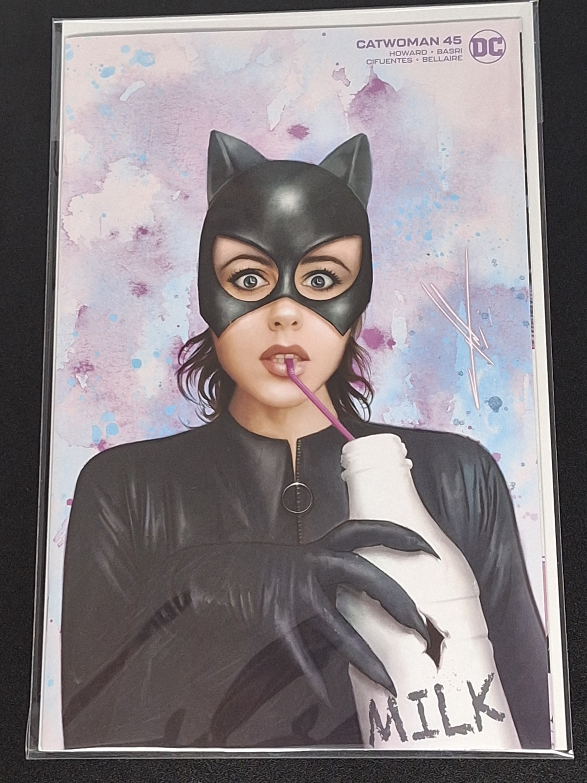 Catwoman 45 Carla Cohen Minimal Trade Dress Exclusive