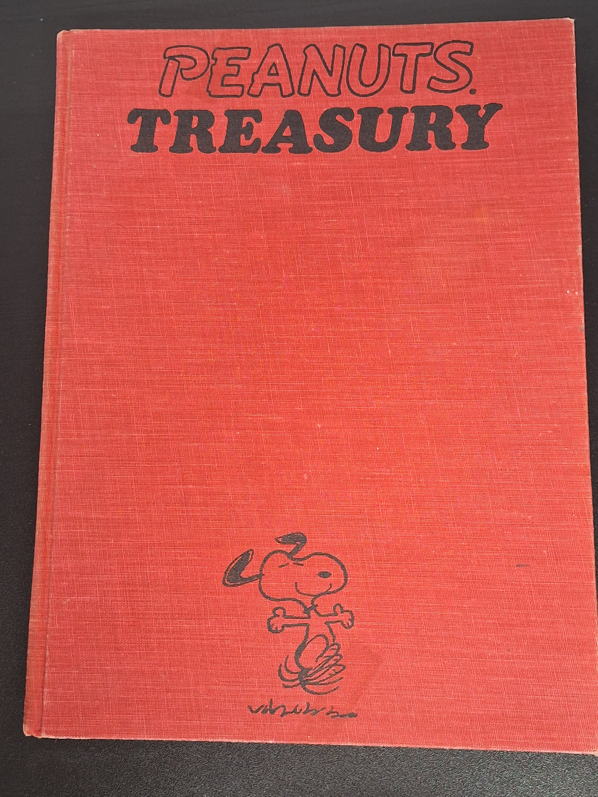 Peanuts Treasury Hardcover 1968 Low Grade