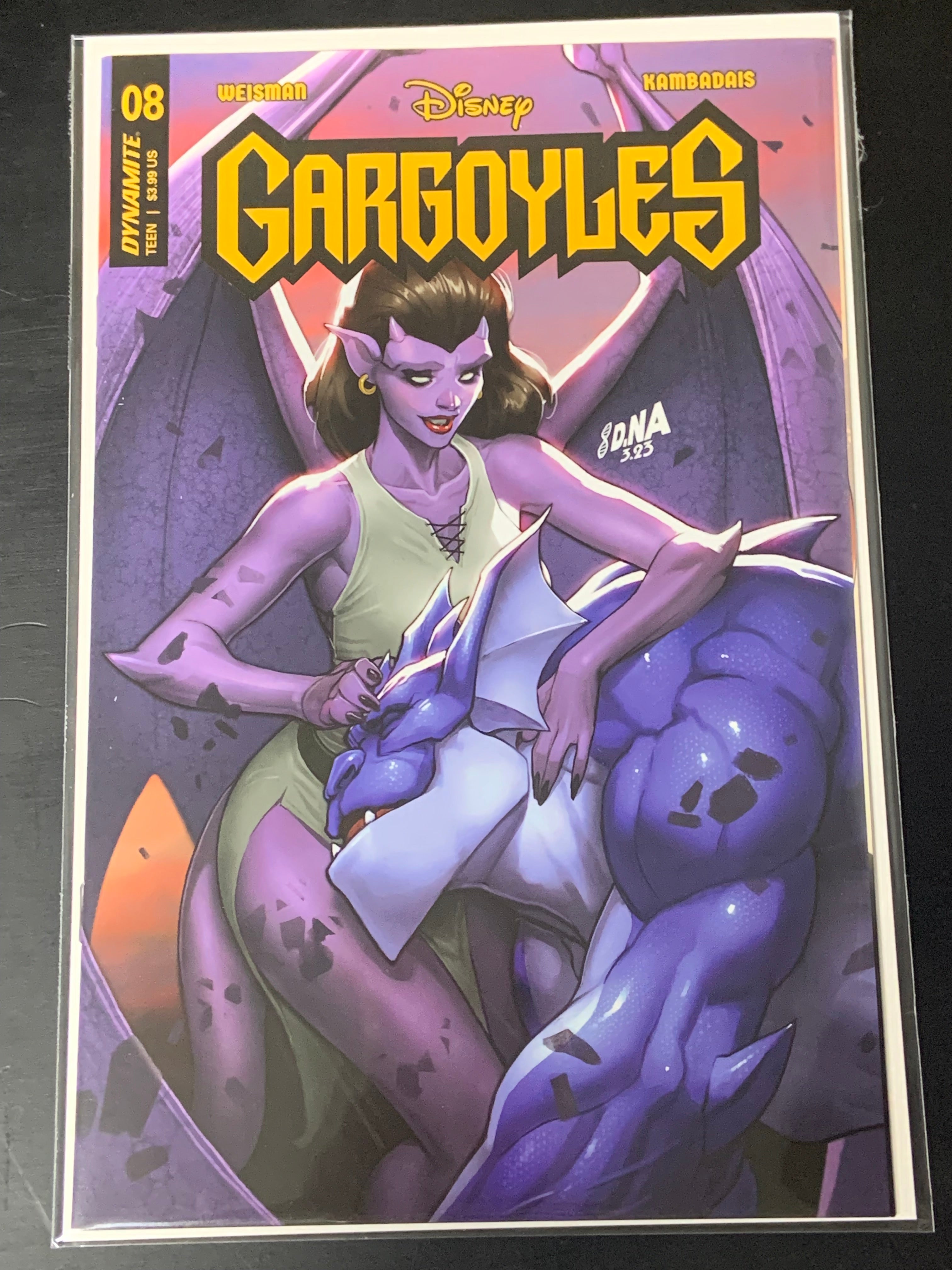 Gargoyles 8 Dynamite 2023 David Nakayama Cover