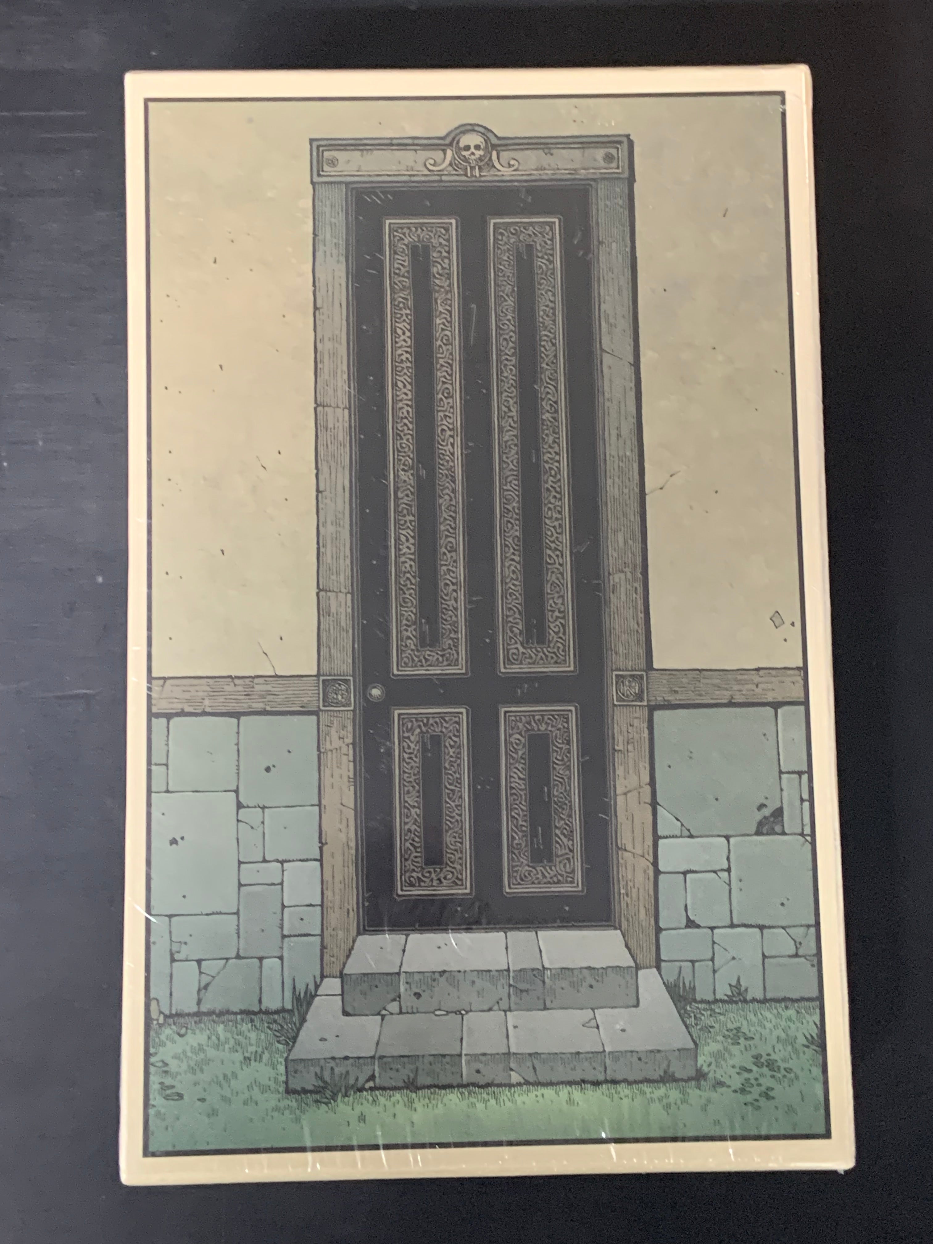 Locke & Key Deluxe 6 Book Slipcase Complete Set