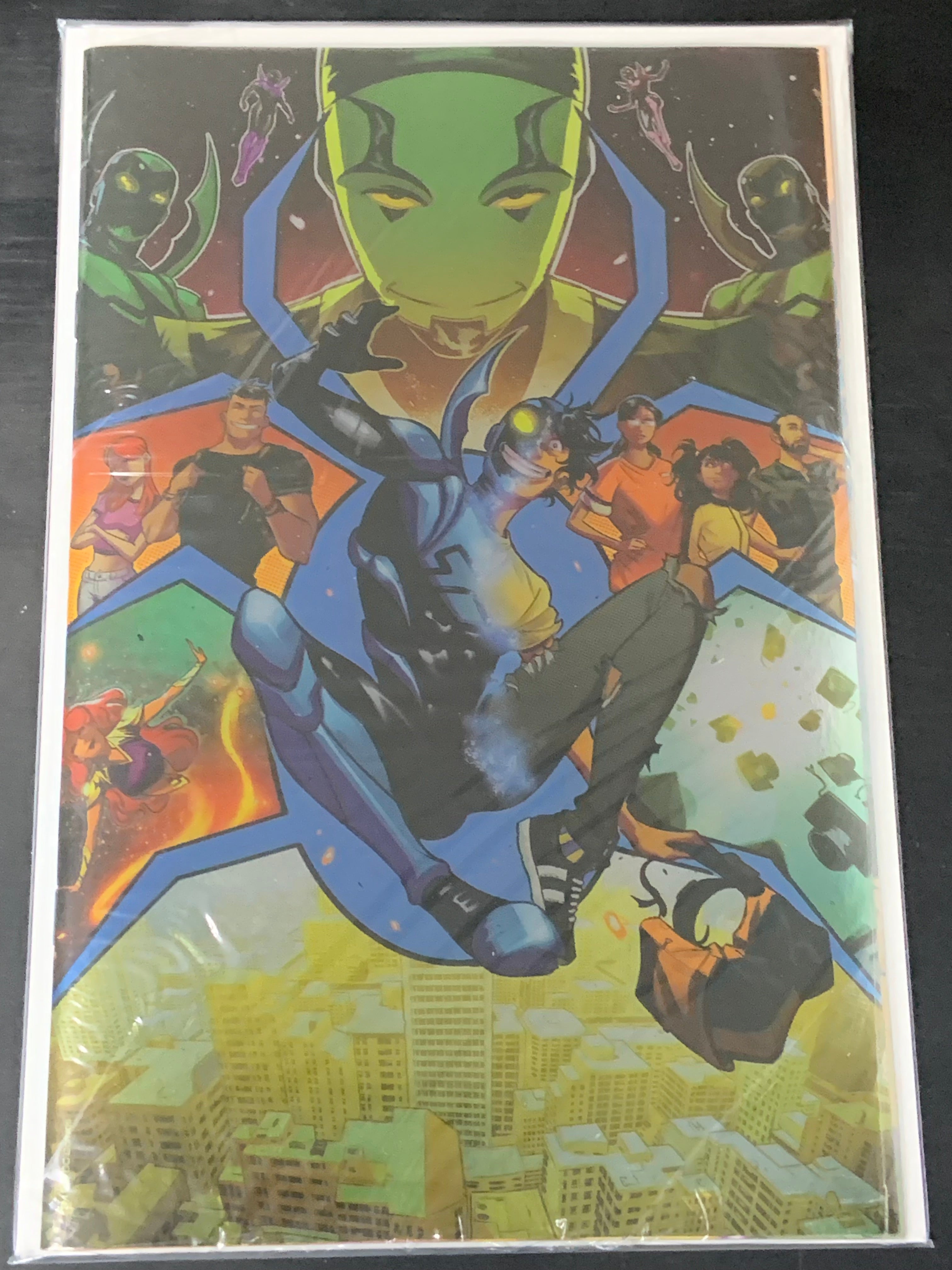 Blue Beetle Graduation Day 1 DC 2022 Gutierrez Polybagged Foil Virgin Edition