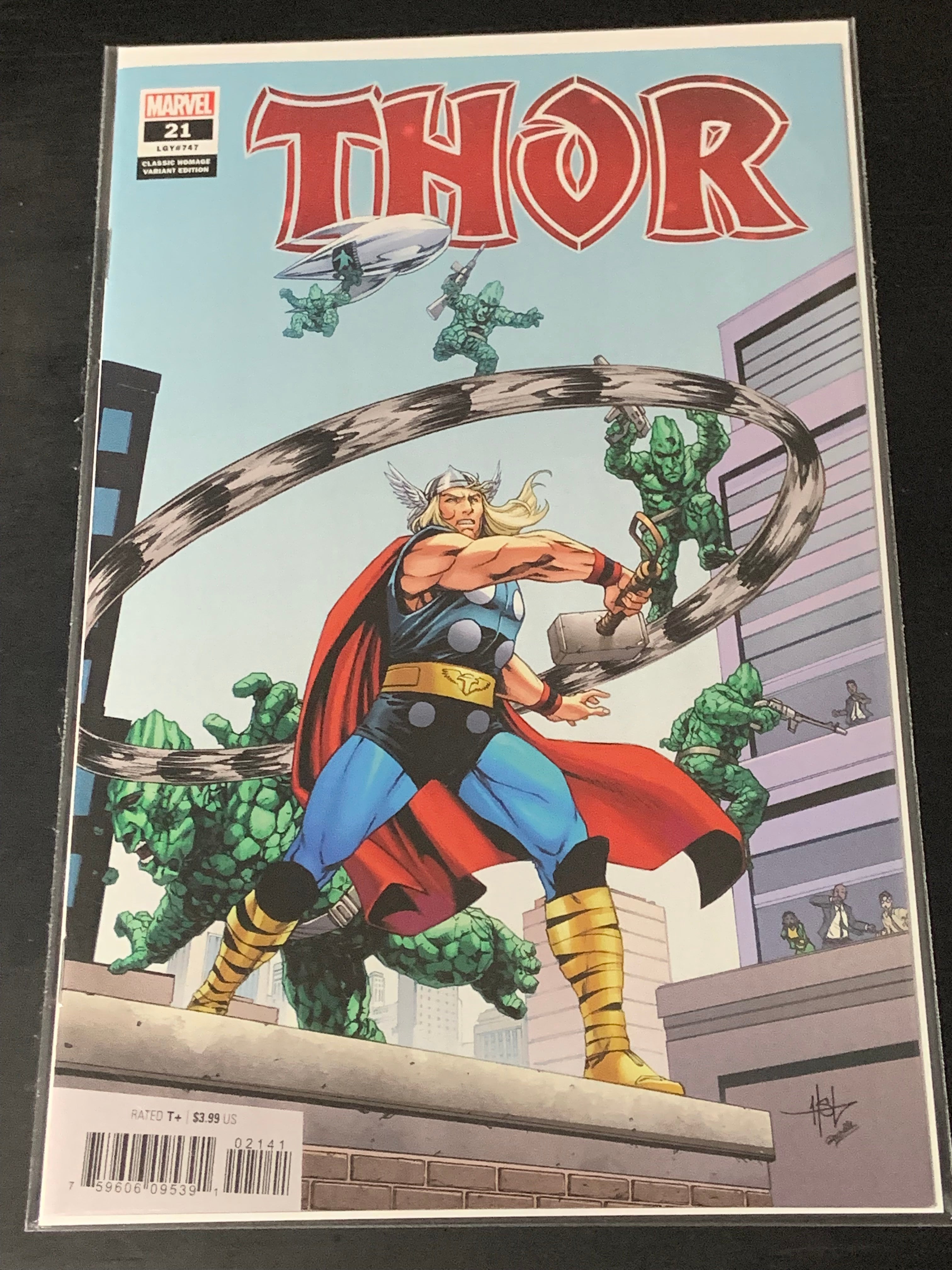 Thor 21 Marvel 2022 Origin & 1st Full God of Hammers Homage Variant
