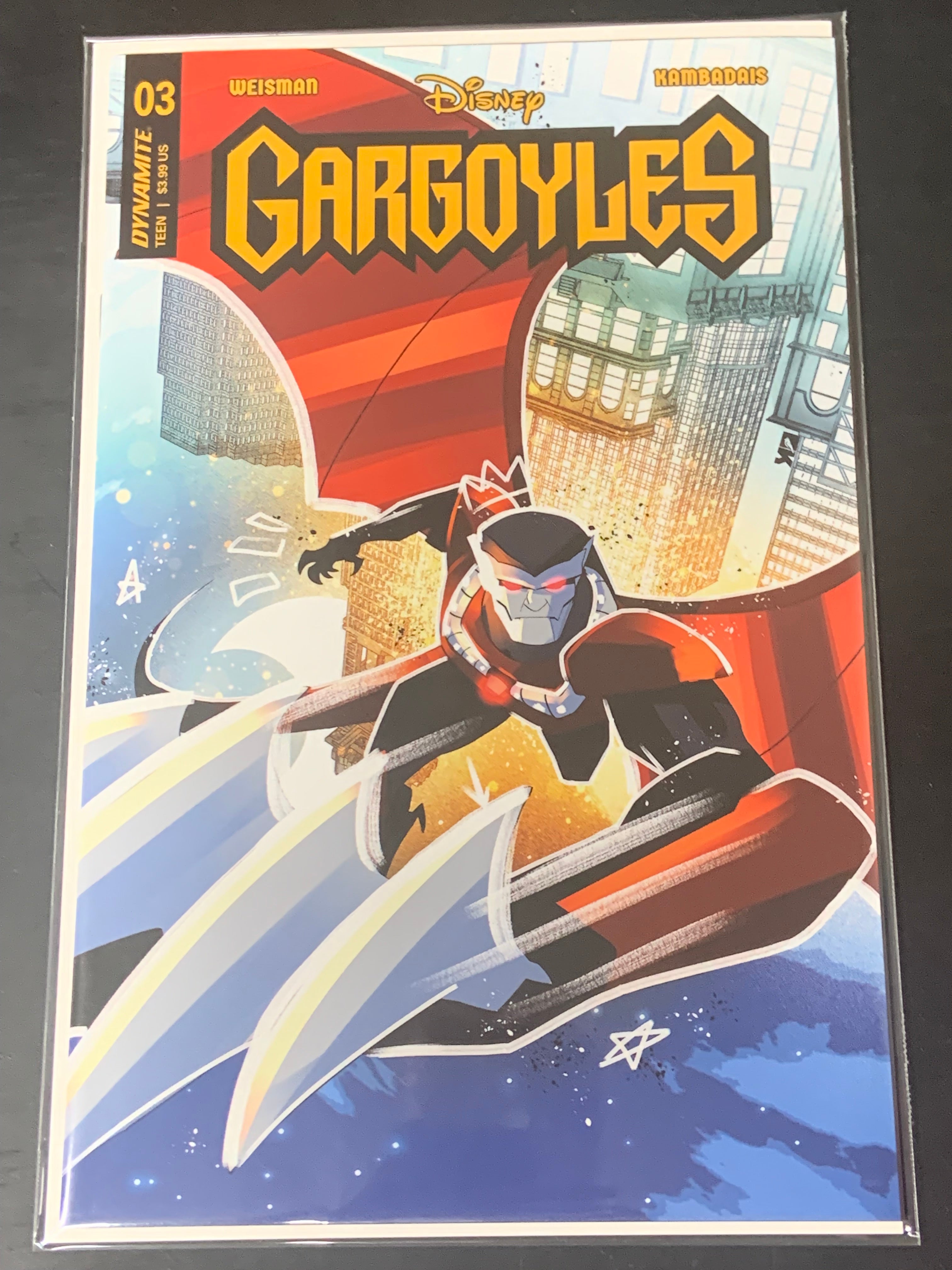 Gargoyles 3 Dynamite 2023 1:10 Kambadais Variant