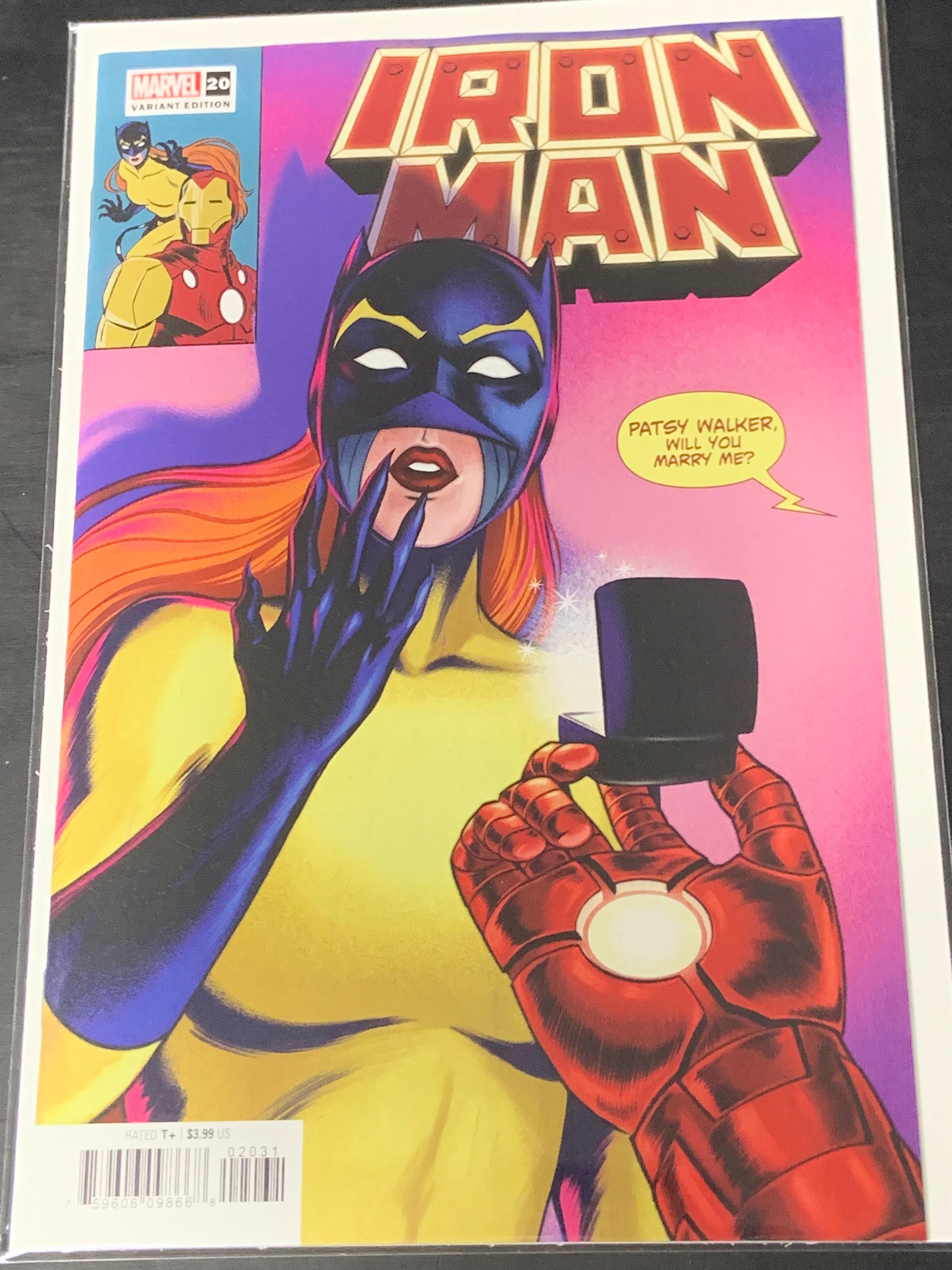 Iron Man 20 Marvel 2022 Betsy Cola Variant, Iron Man proposes to Hell Cat